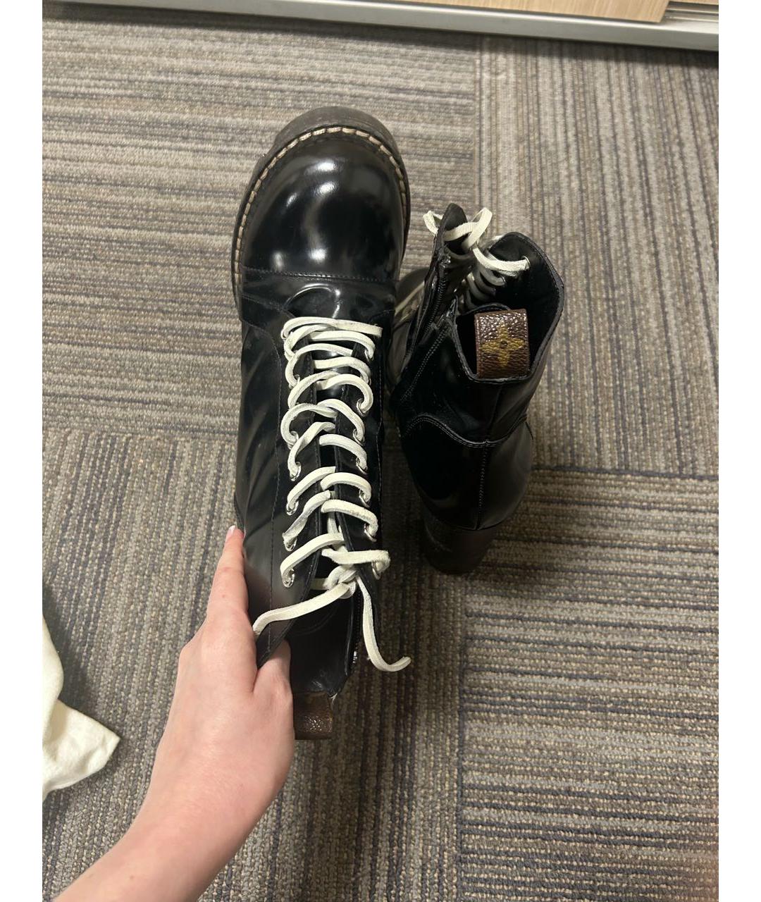 LOUIS VUITTON Черные кожаные ботильоны, фото 4