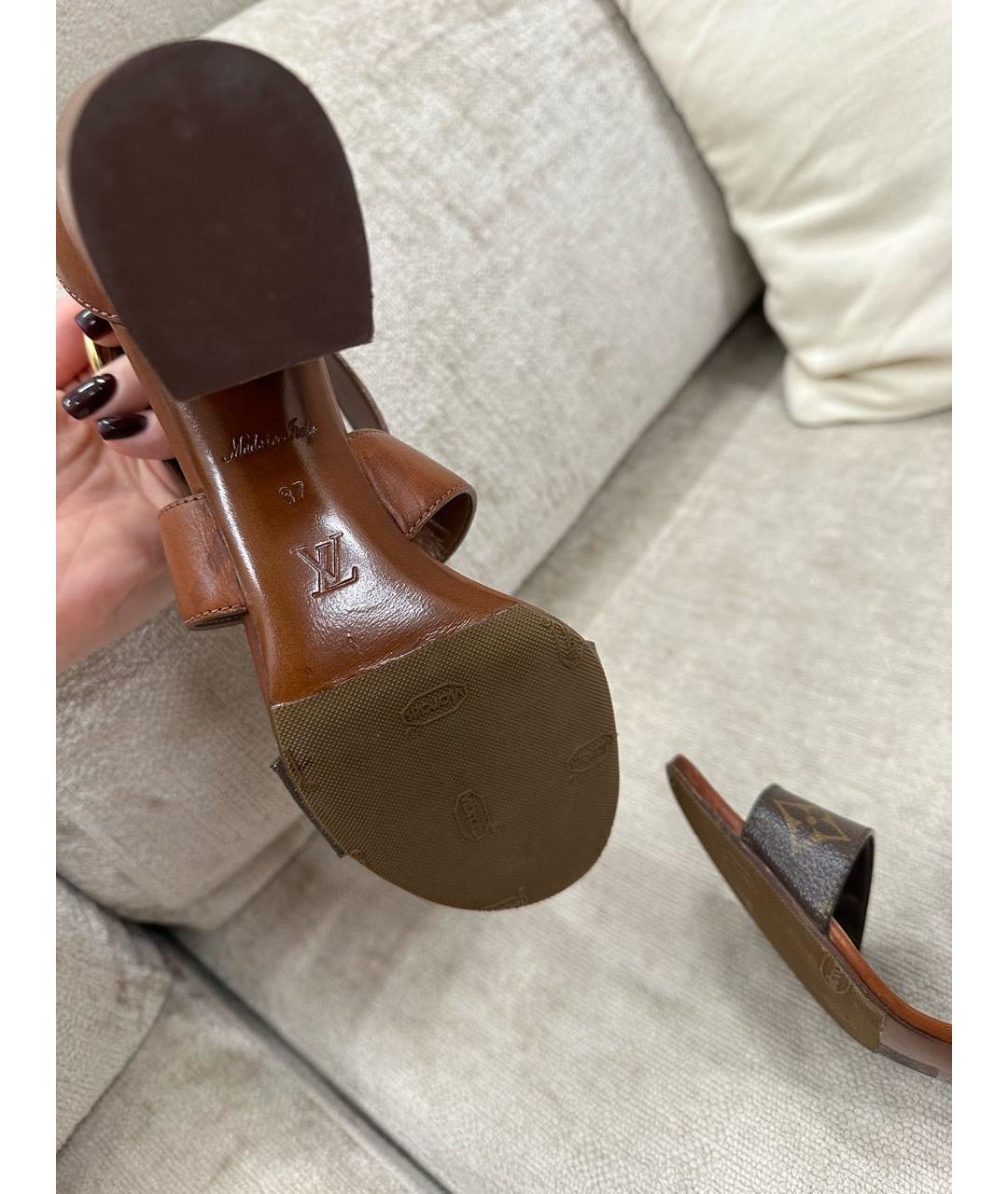 LOUIS VUITTON Коричневые кожаные босоножки, фото 7
