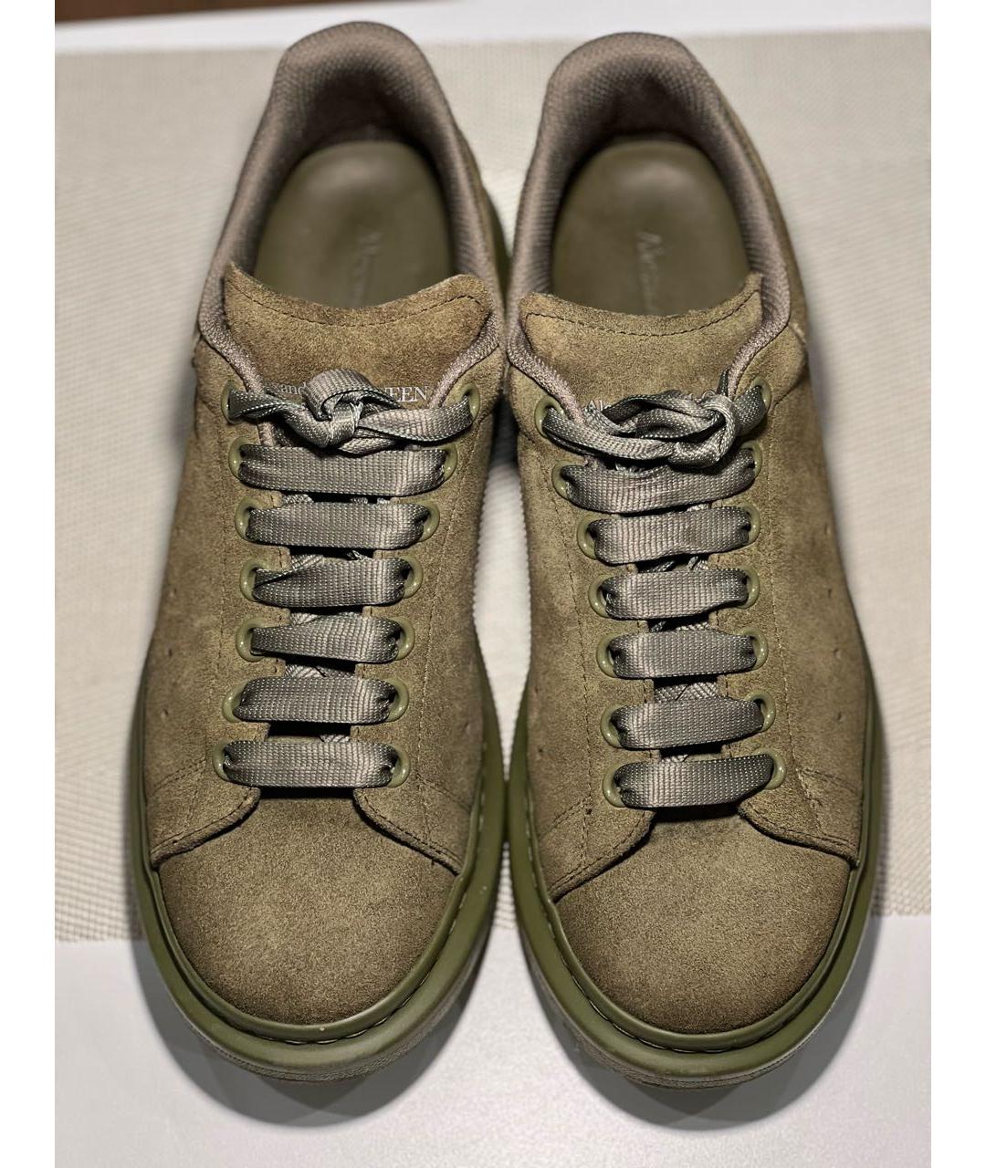 ALEXANDER MCQUEEN Зеленые замшевые низкие кроссовки / кеды, фото 3