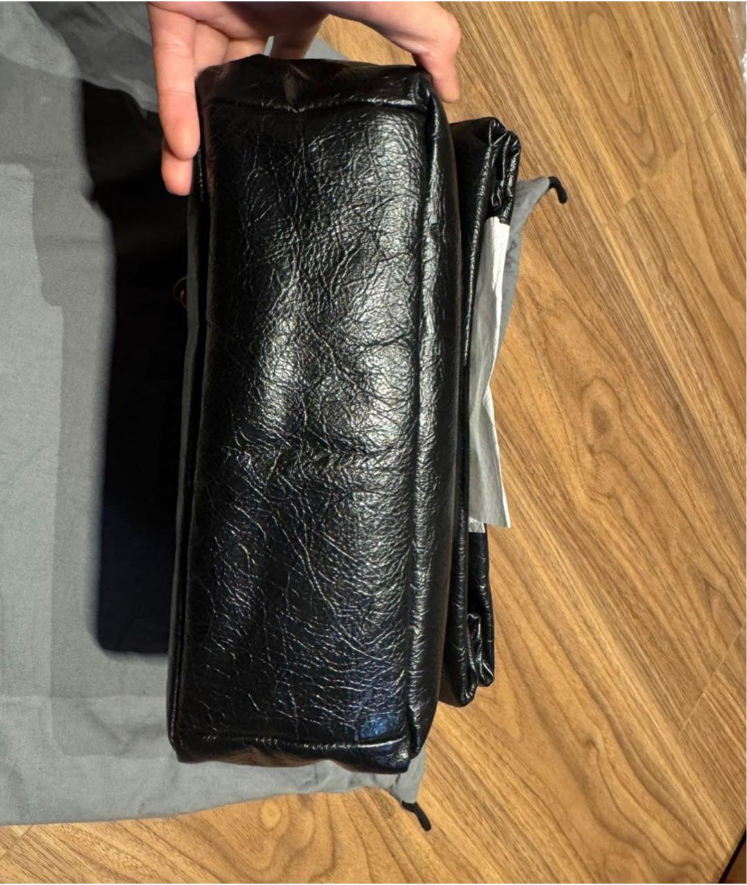 BALENCIAGA Черная кожаная сумка через плечо, фото 4