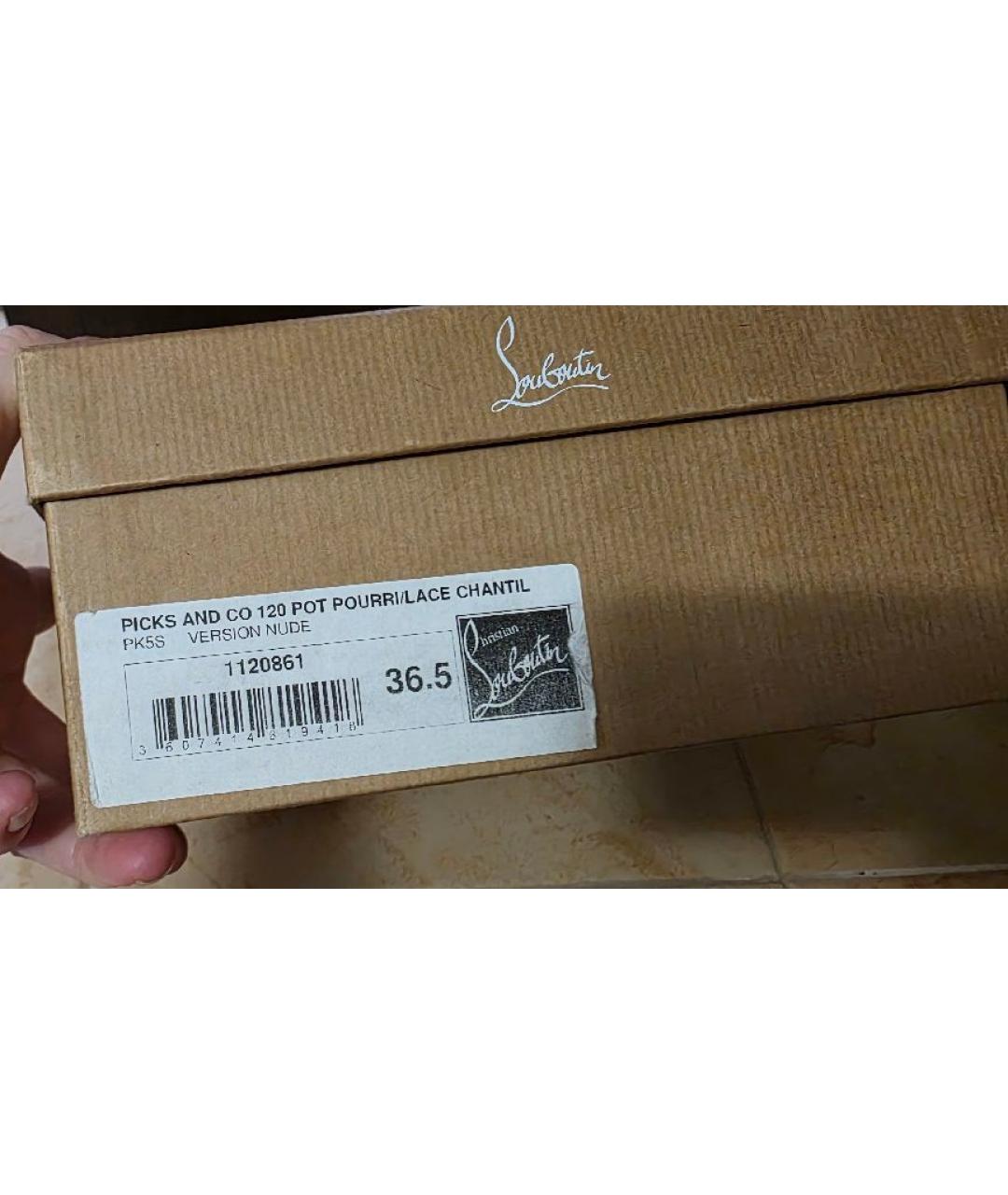 CHRISTIAN LOUBOUTIN Золотые текстильные туфли, фото 9