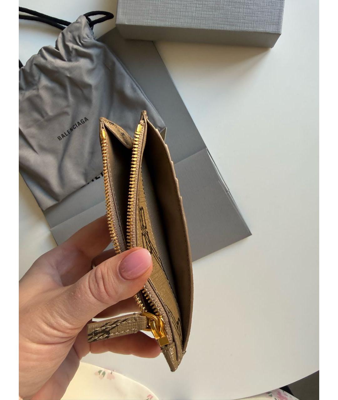 BALENCIAGA Бежевый кардхолдер, фото 4