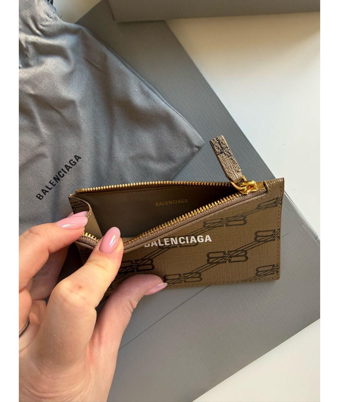 BALENCIAGA Бежевый кардхолдер, фото 3