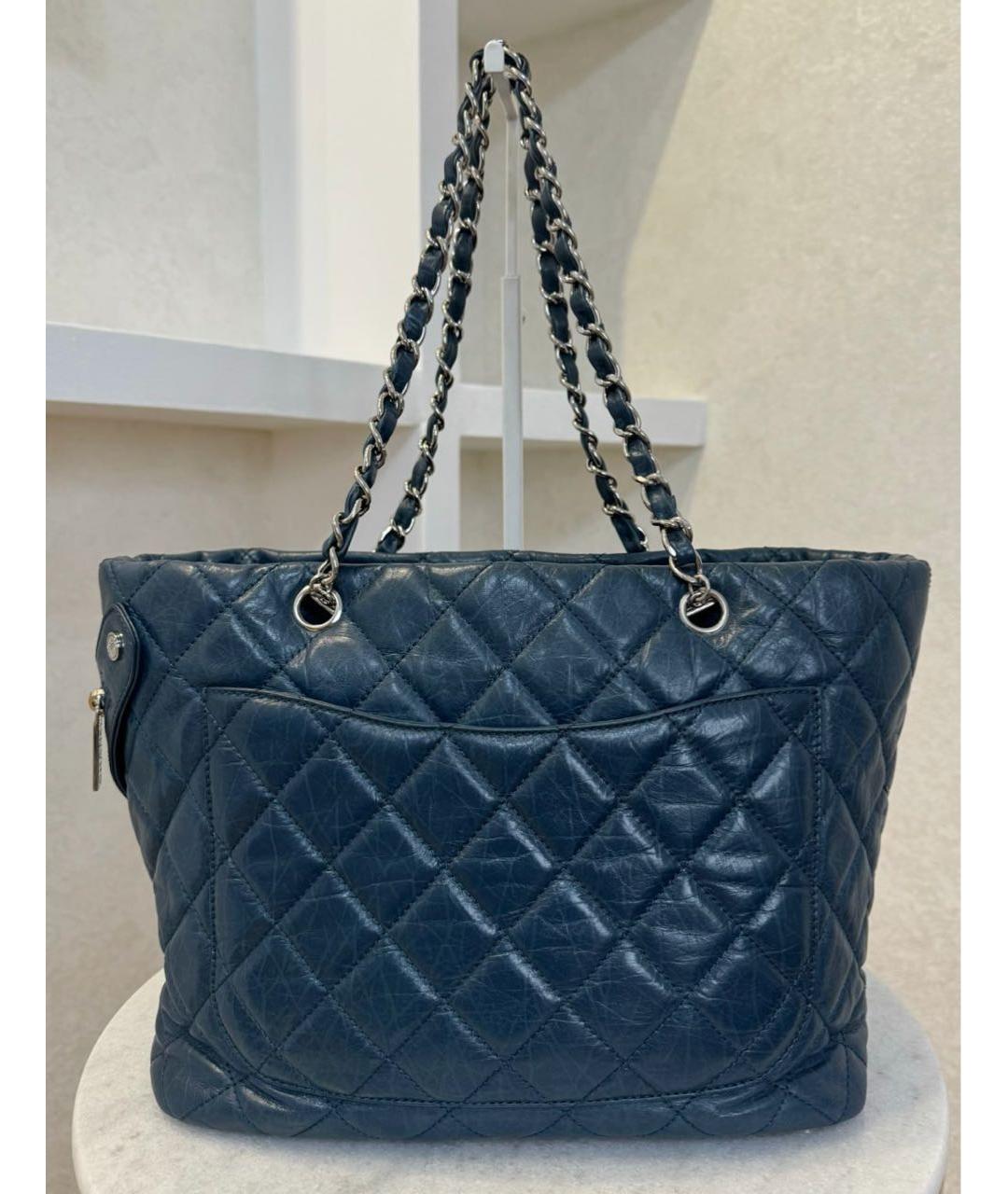 CHANEL Темно-синяя кожаная сумка тоут, фото 7