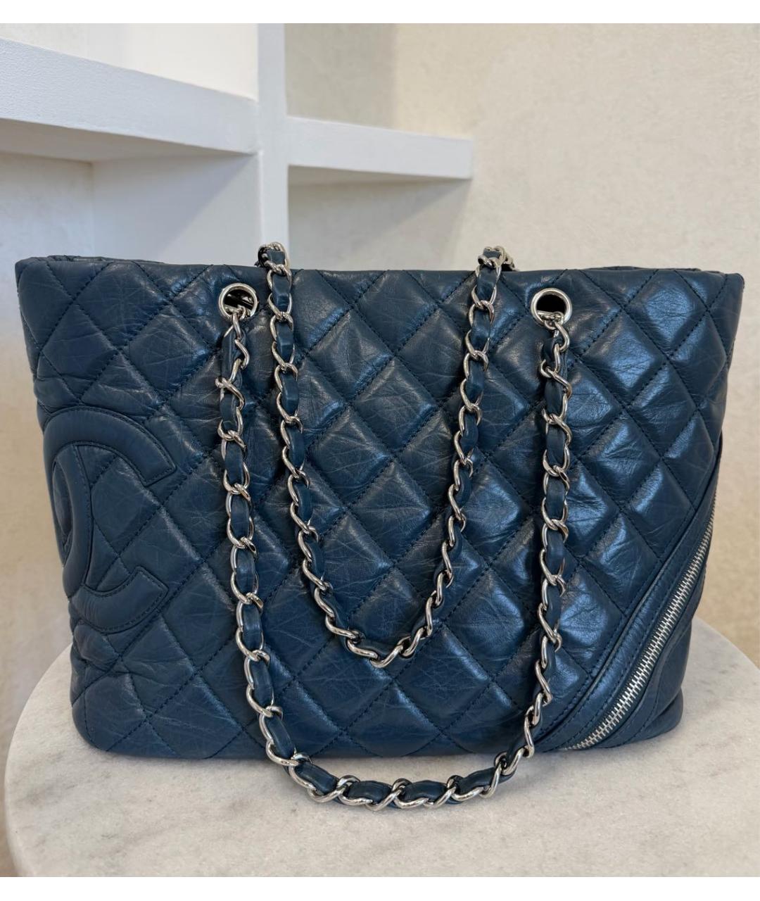 CHANEL Темно-синяя кожаная сумка тоут, фото 2