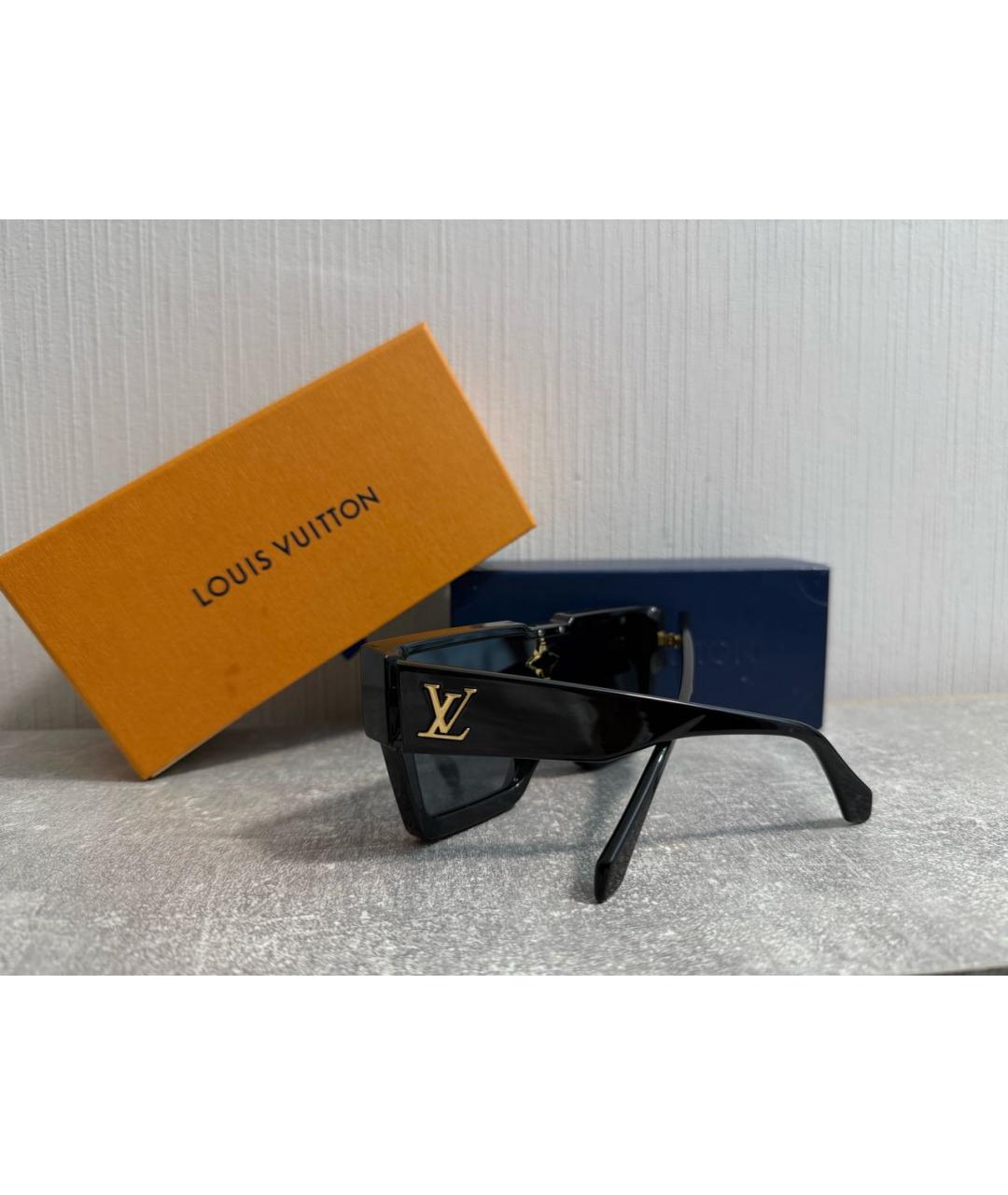 LOUIS VUITTON Черные пластиковые солнцезащитные очки, фото 7