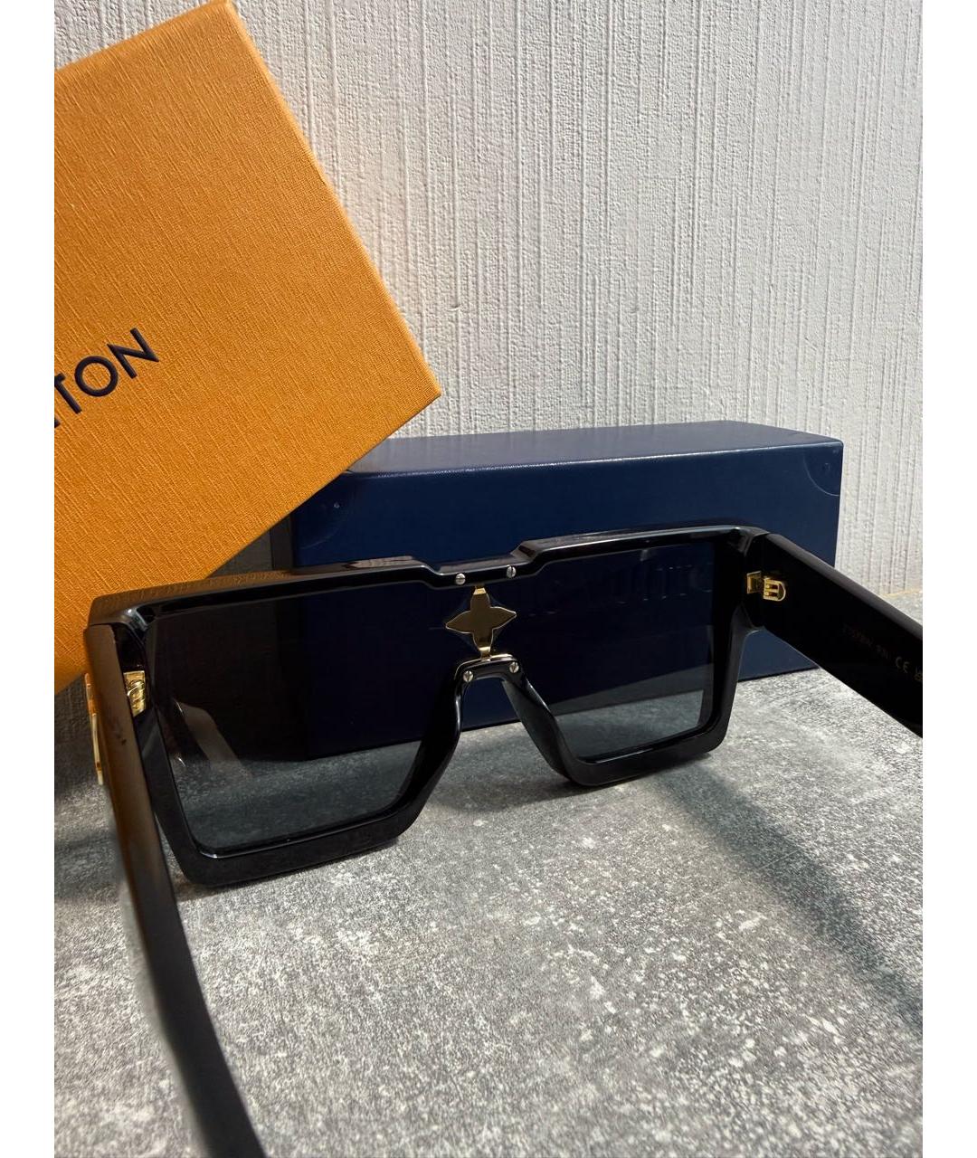 LOUIS VUITTON Черные пластиковые солнцезащитные очки, фото 5