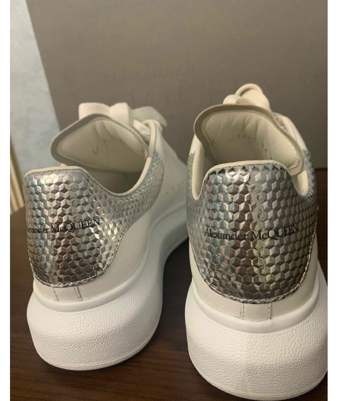 ALEXANDER MCQUEEN Белые кожаные кеды, фото 4