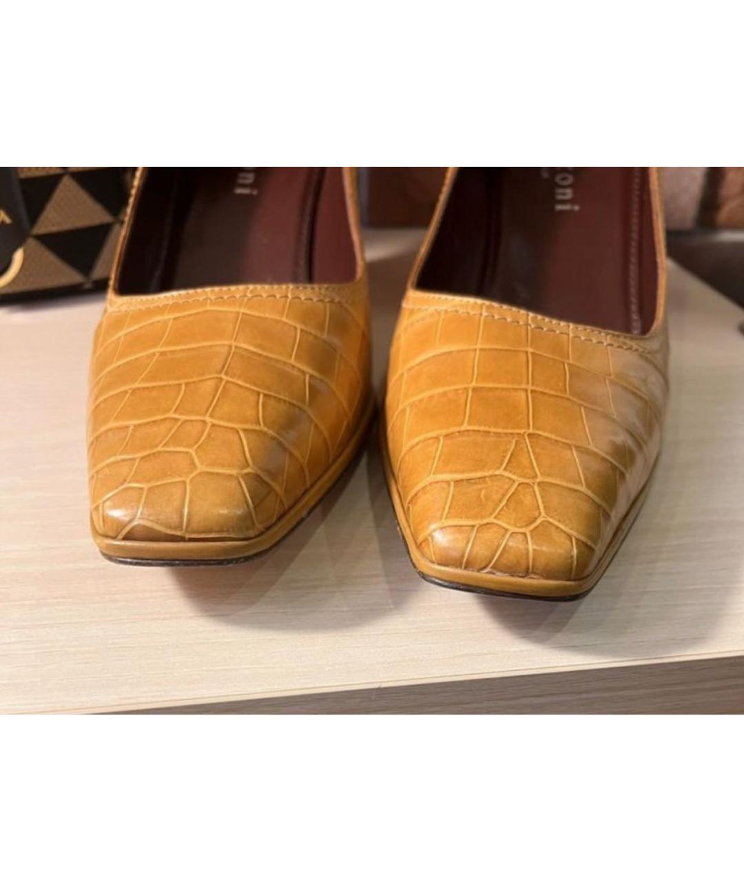 TESTONI Горчичные туфли из экзотической кожи, фото 7