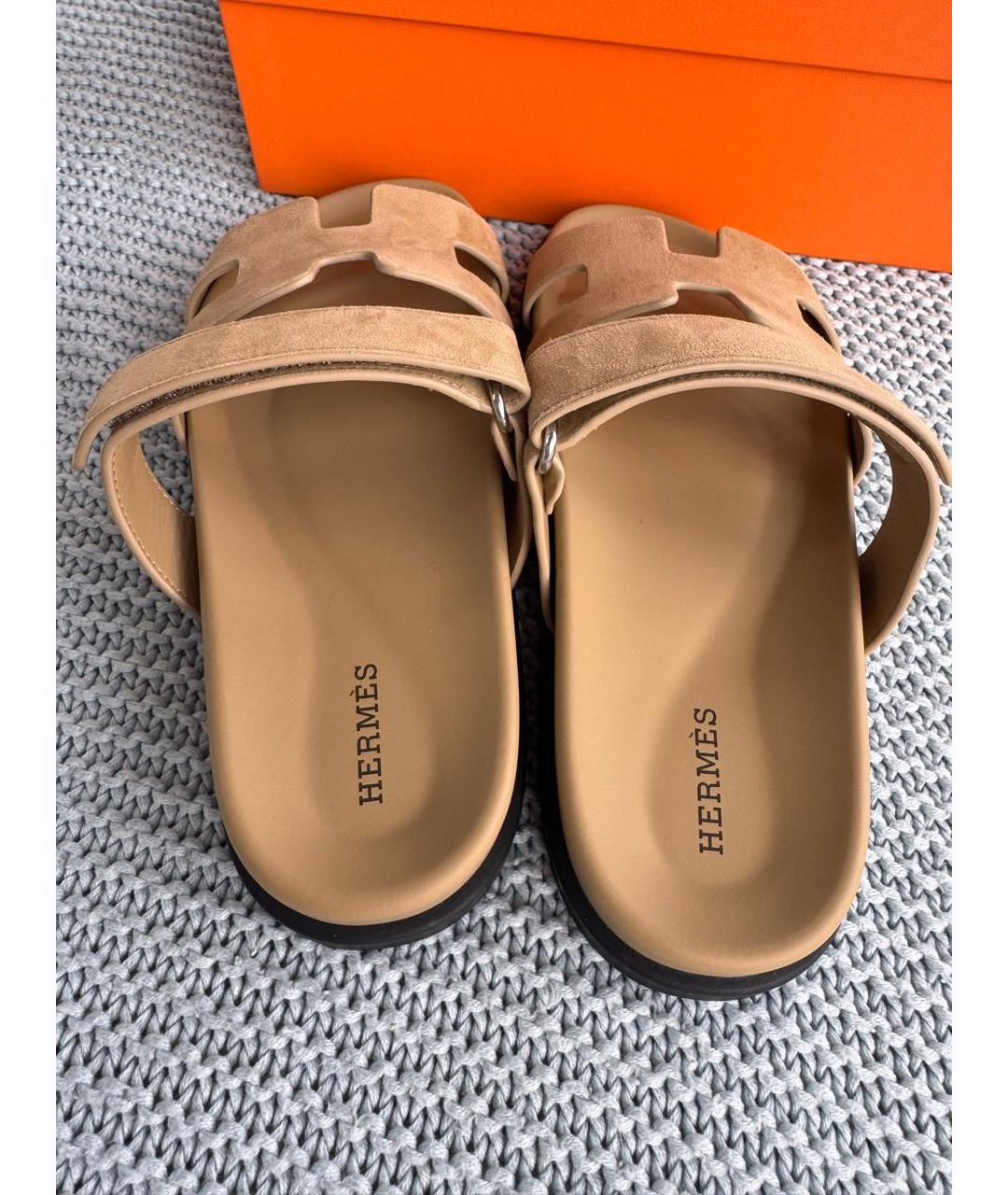 HERMES Бежевые замшевые шлепанцы, фото 5