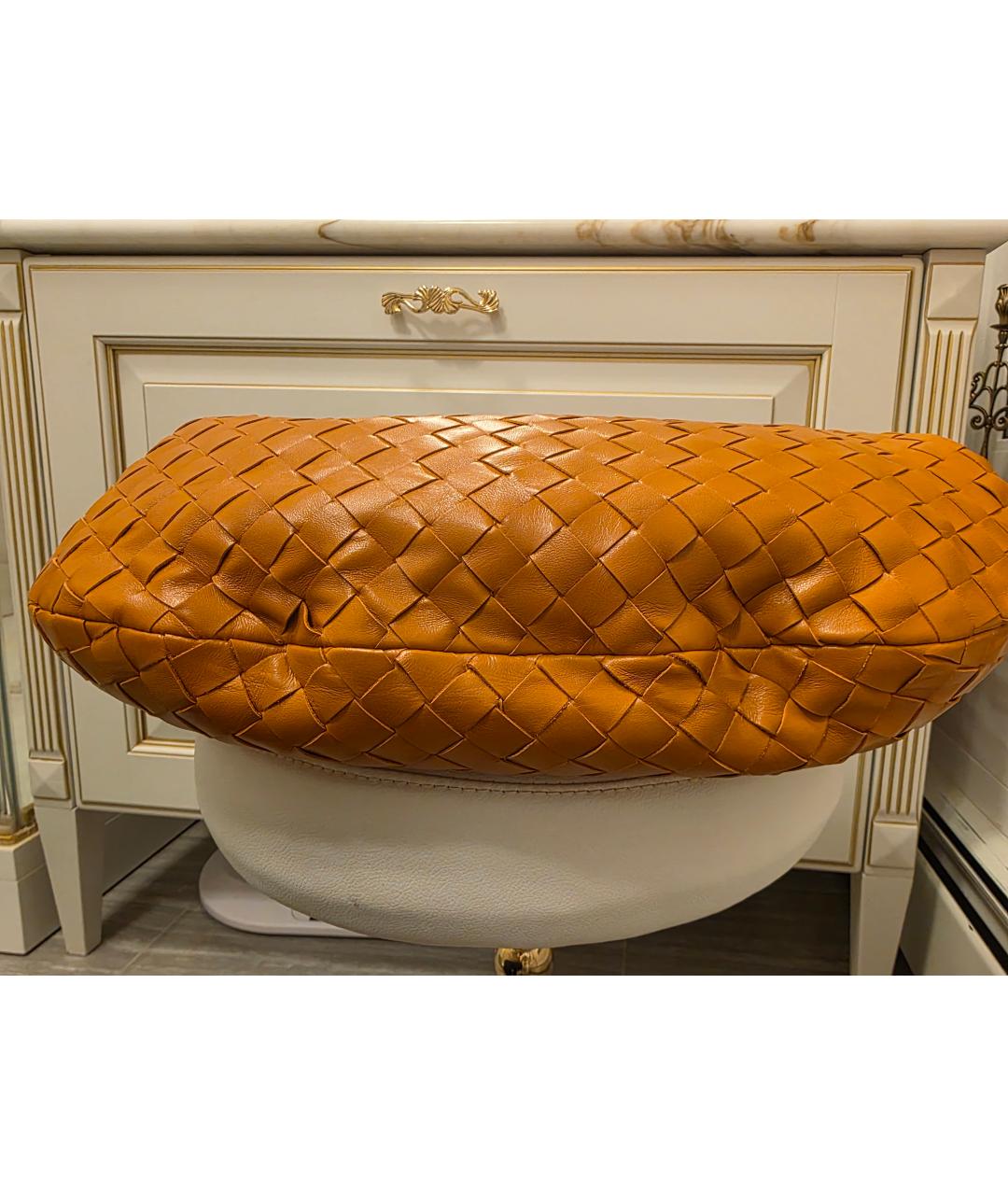 BOTTEGA VENETA Оранжевая кожаная сумка с короткими ручками, фото 6