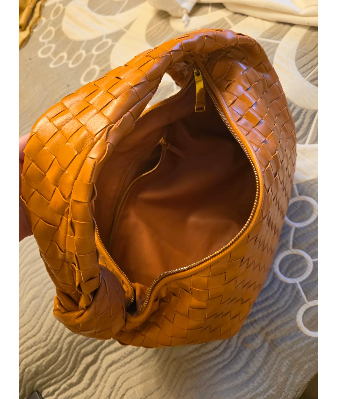 BOTTEGA VENETA Оранжевая кожаная сумка с короткими ручками, фото 4