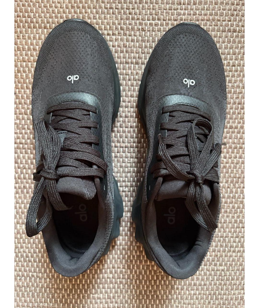 ALO YOGA Черные текстильные кроссовки, фото 3