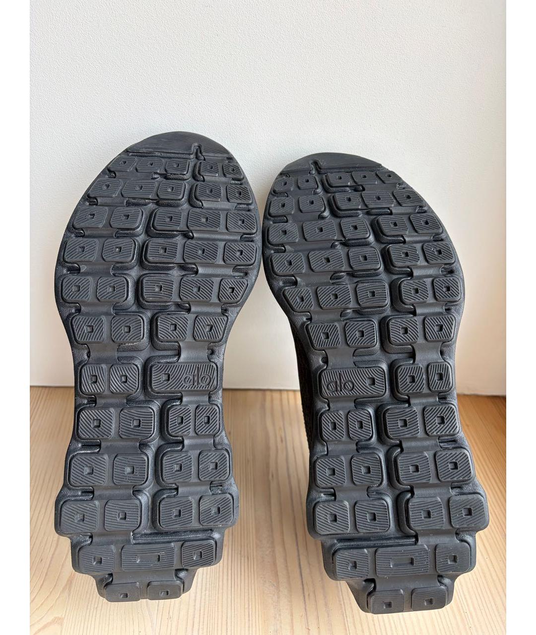 ALO YOGA Черные текстильные кроссовки, фото 5