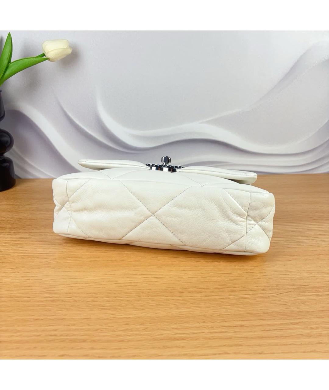 CHANEL Белая кожаная сумка через плечо, фото 5