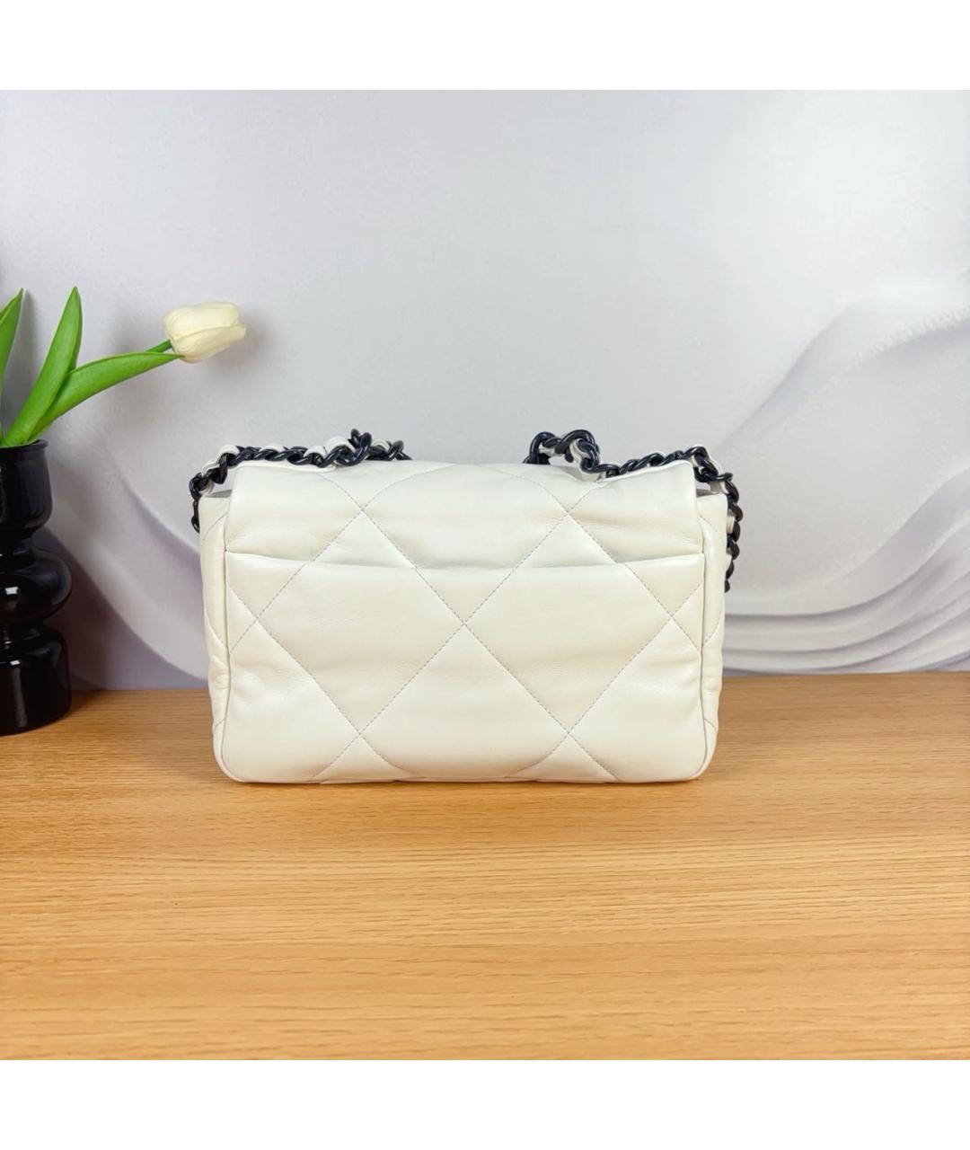 CHANEL Белая кожаная сумка через плечо, фото 7