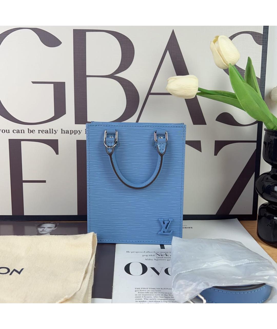 LOUIS VUITTON Голубая кожаная сумка с короткими ручками, фото 8