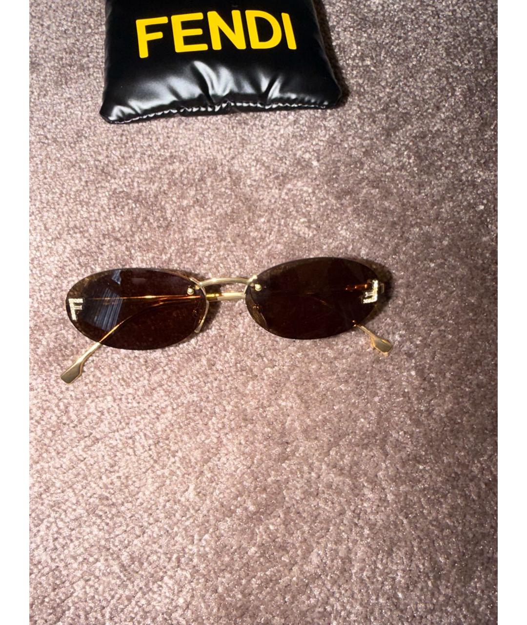 FENDI Золотые металлические солнцезащитные очки, фото 7