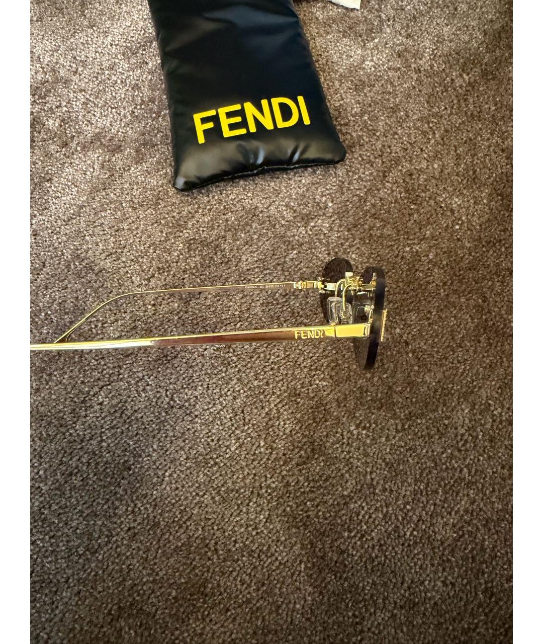 FENDI Золотые металлические солнцезащитные очки, фото 3