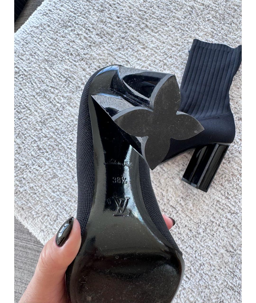 LOUIS VUITTON Черные текстильные ботильоны, фото 4