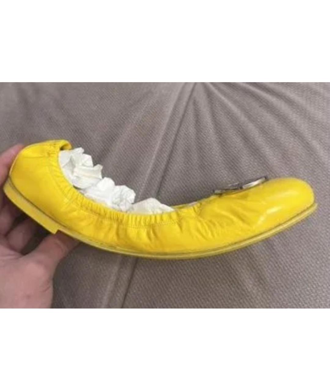 MONCLER Желтые кожаные балетки, фото 3