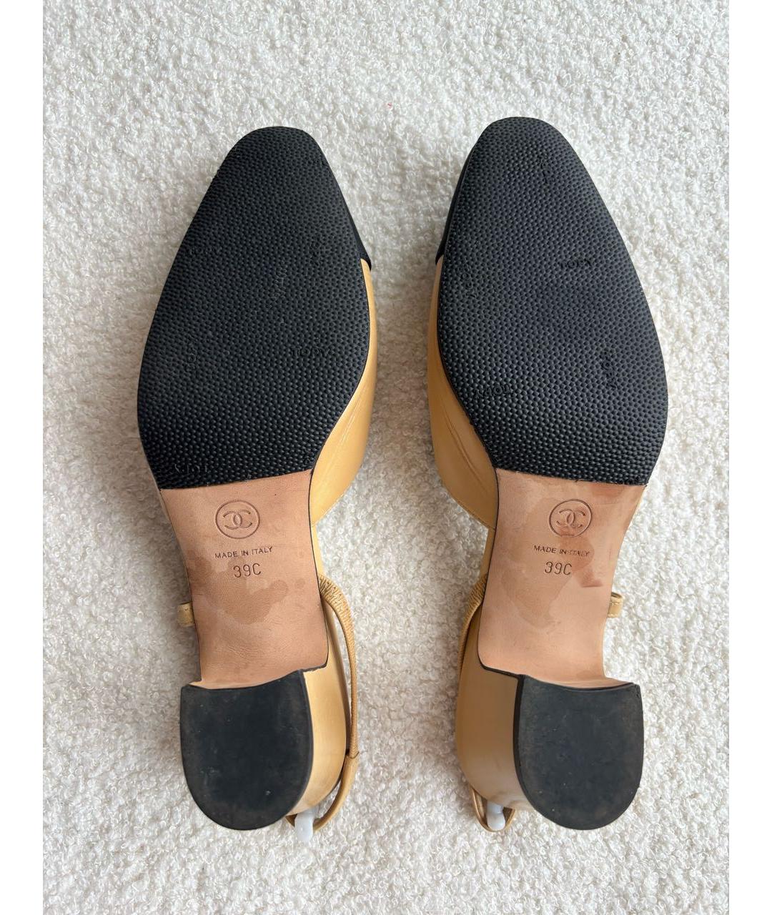 CHANEL Бежевые кожаные туфли, фото 4