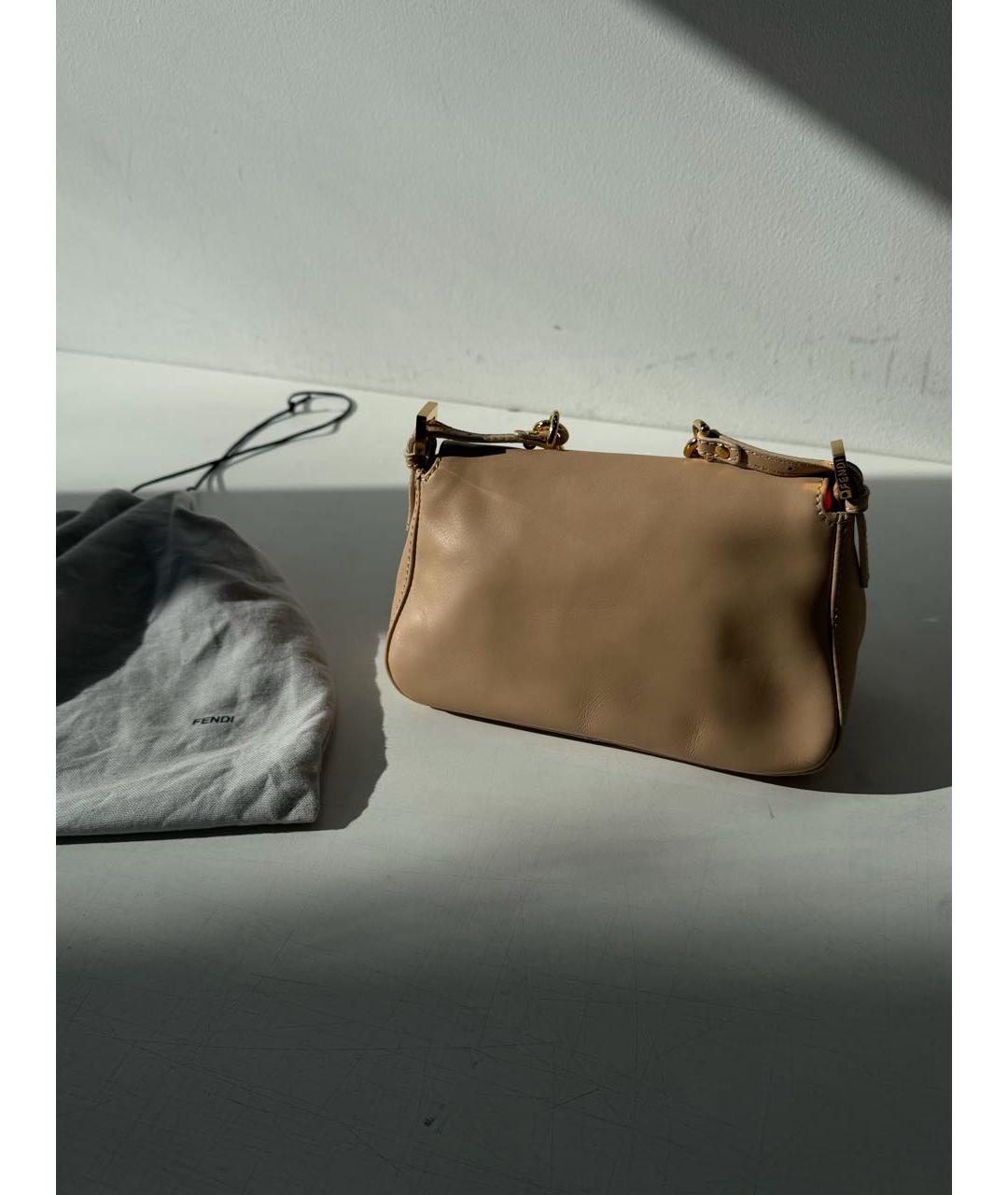 FENDI Бежевая кожаная сумка через плечо, фото 7