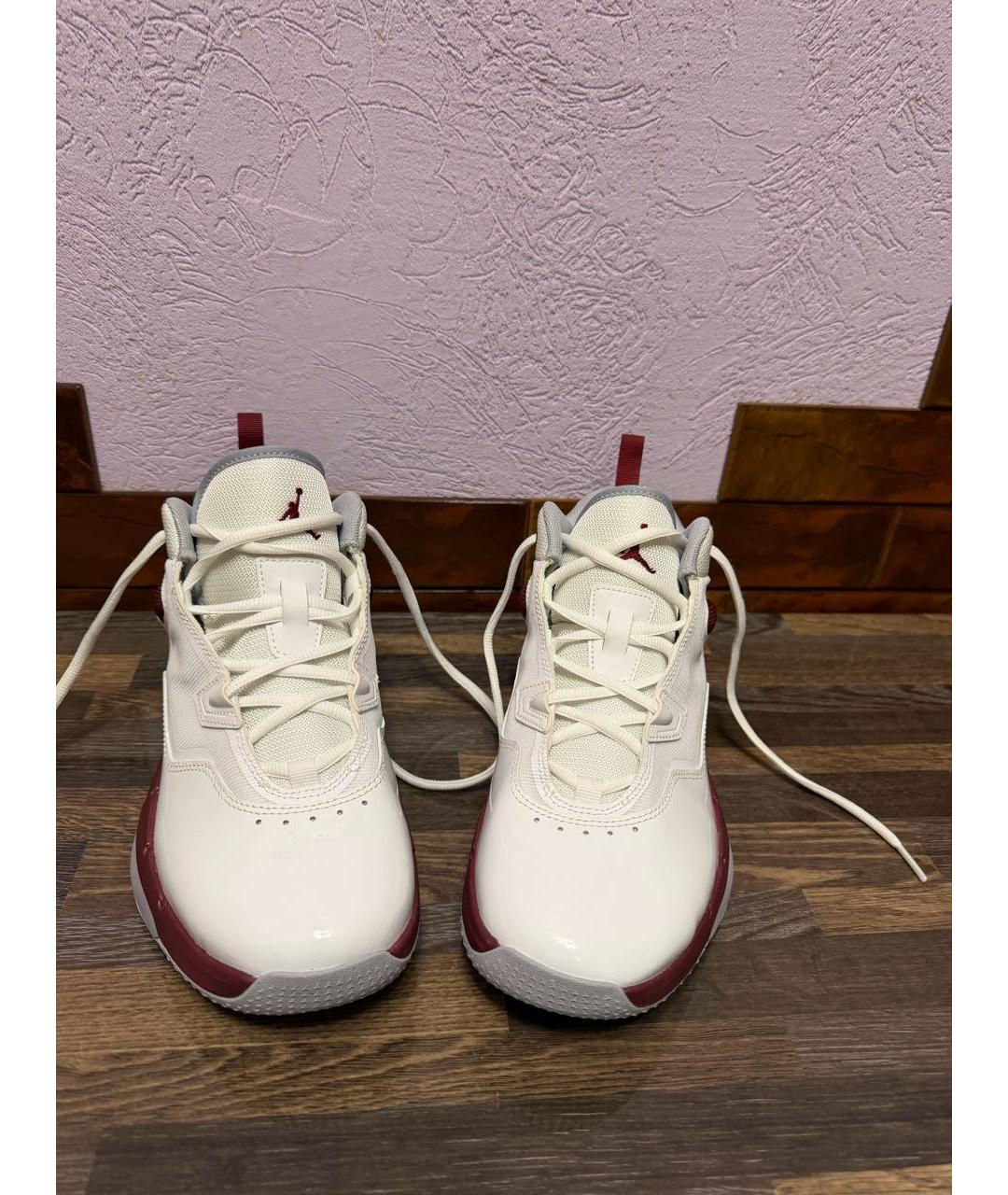 NIKE Белые кроссовки из лакированной кожи, фото 2