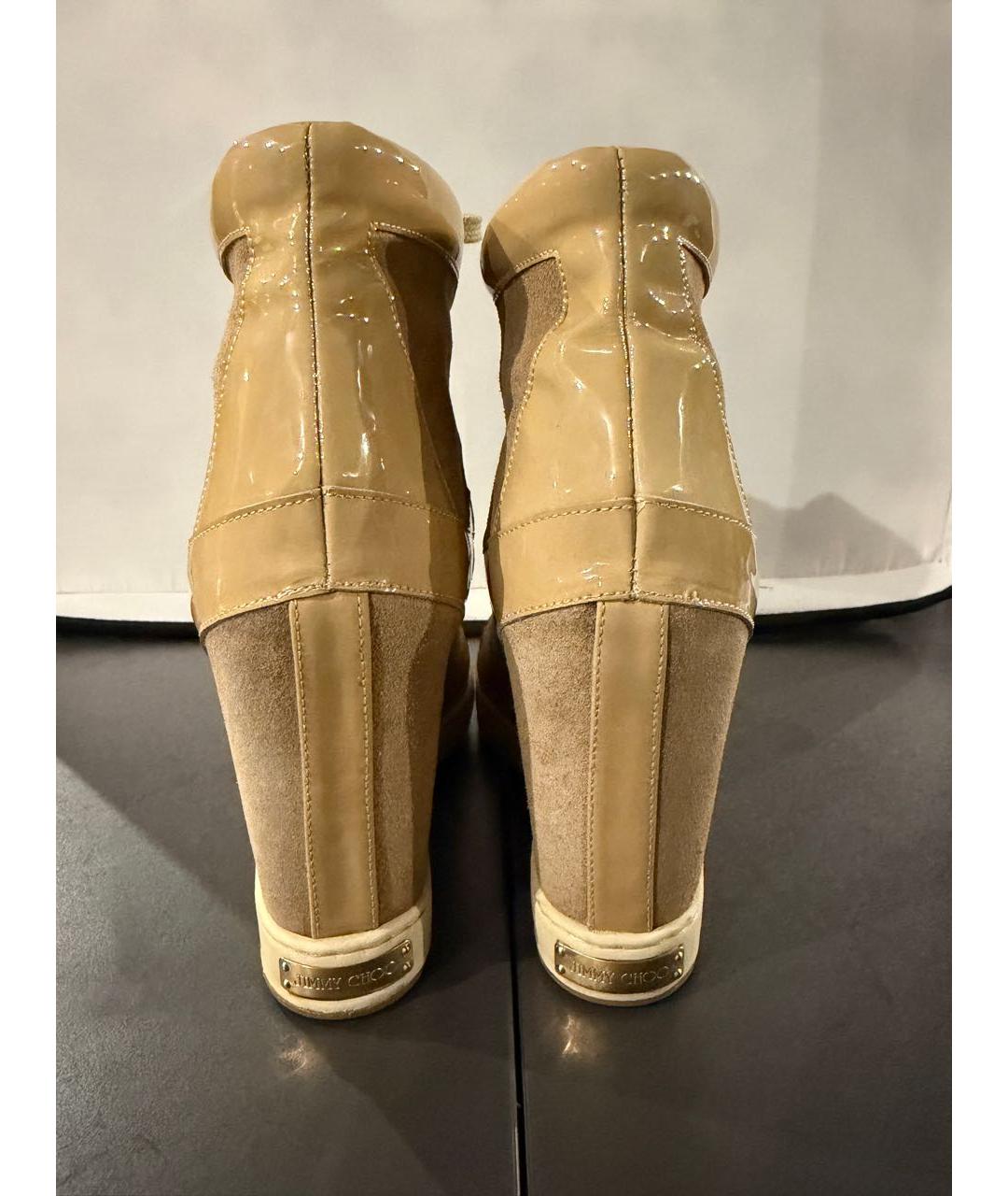 JIMMY CHOO Бежевые замшевые ботильоны, фото 4