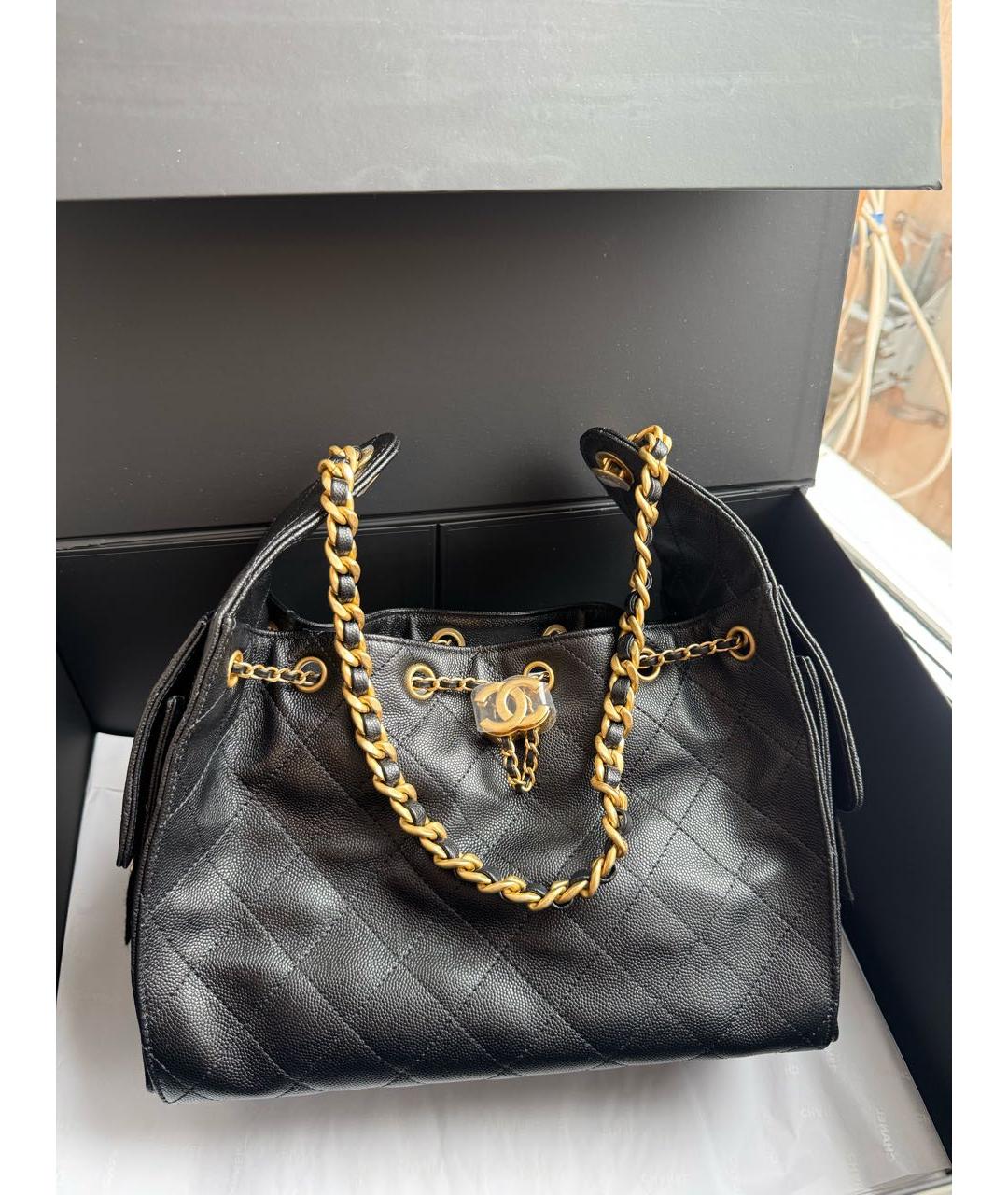 CHANEL Черная кожаная сумка через плечо, фото 4
