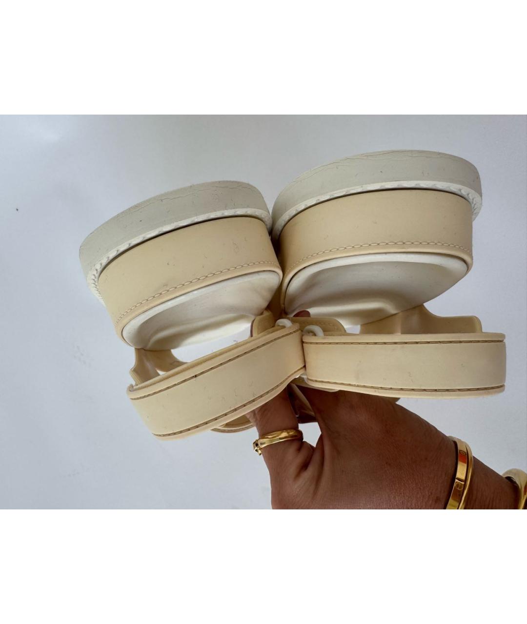 CHANEL Бежевые сандалии, фото 5