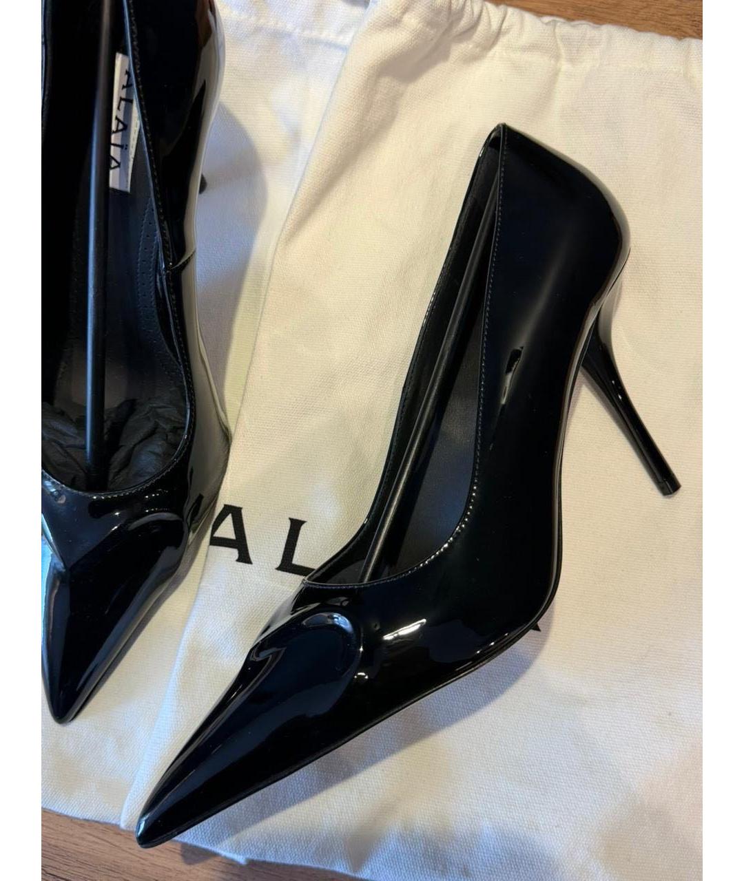 ALAIA Черные туфли из лакированной кожи, фото 9