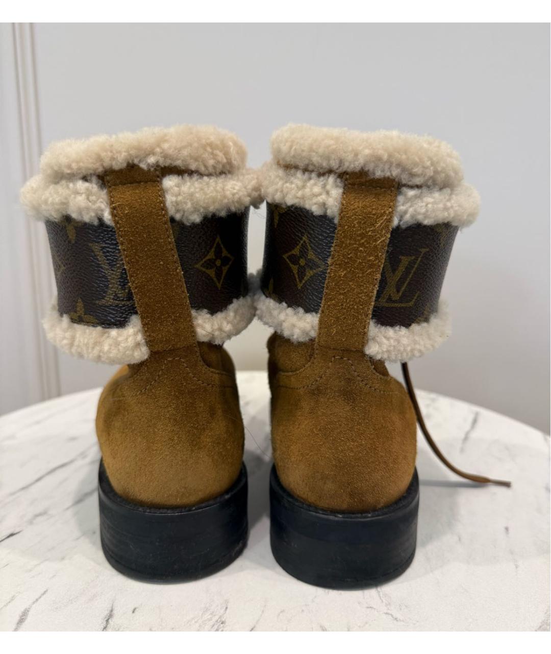 LOUIS VUITTON Коричневые замшевые ботинки, фото 5