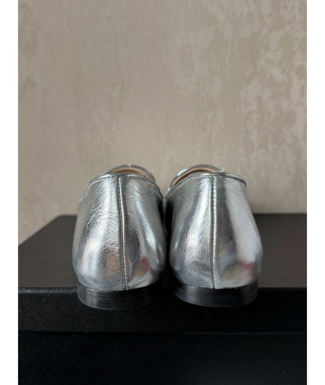 STUART WEITZMAN Серебряные кожаные лоферы, фото 4