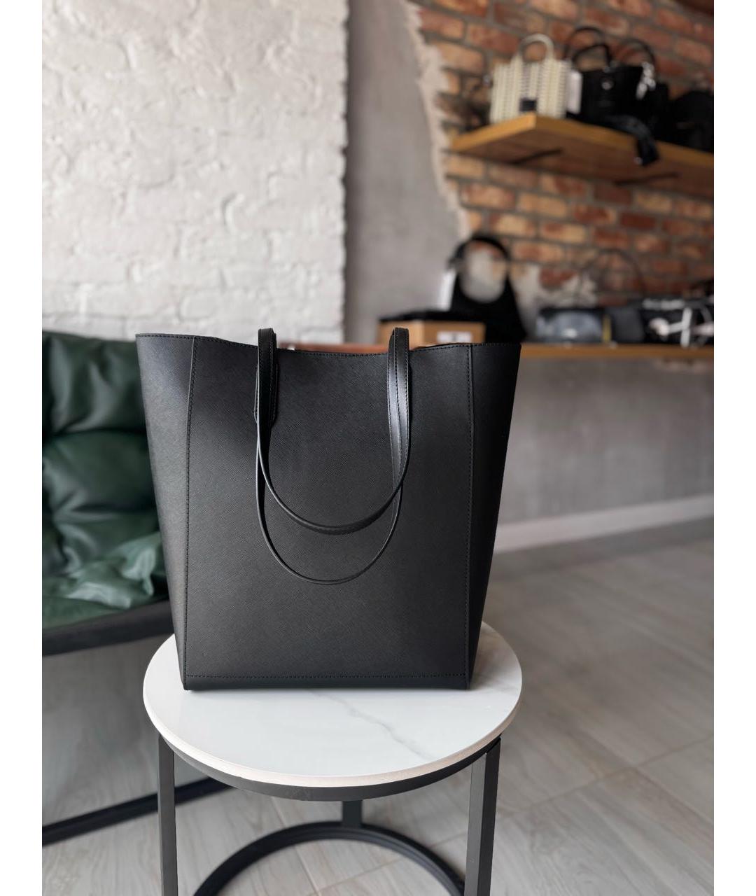 MICHAEL KORS Черная кожаная сумка тоут, фото 3