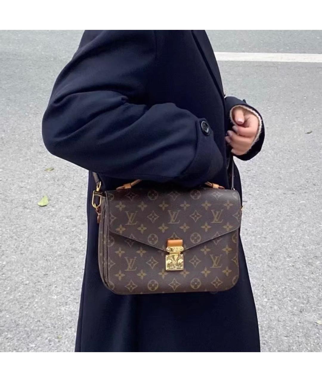 LOUIS VUITTON Коричневая сумка через плечо, фото 6