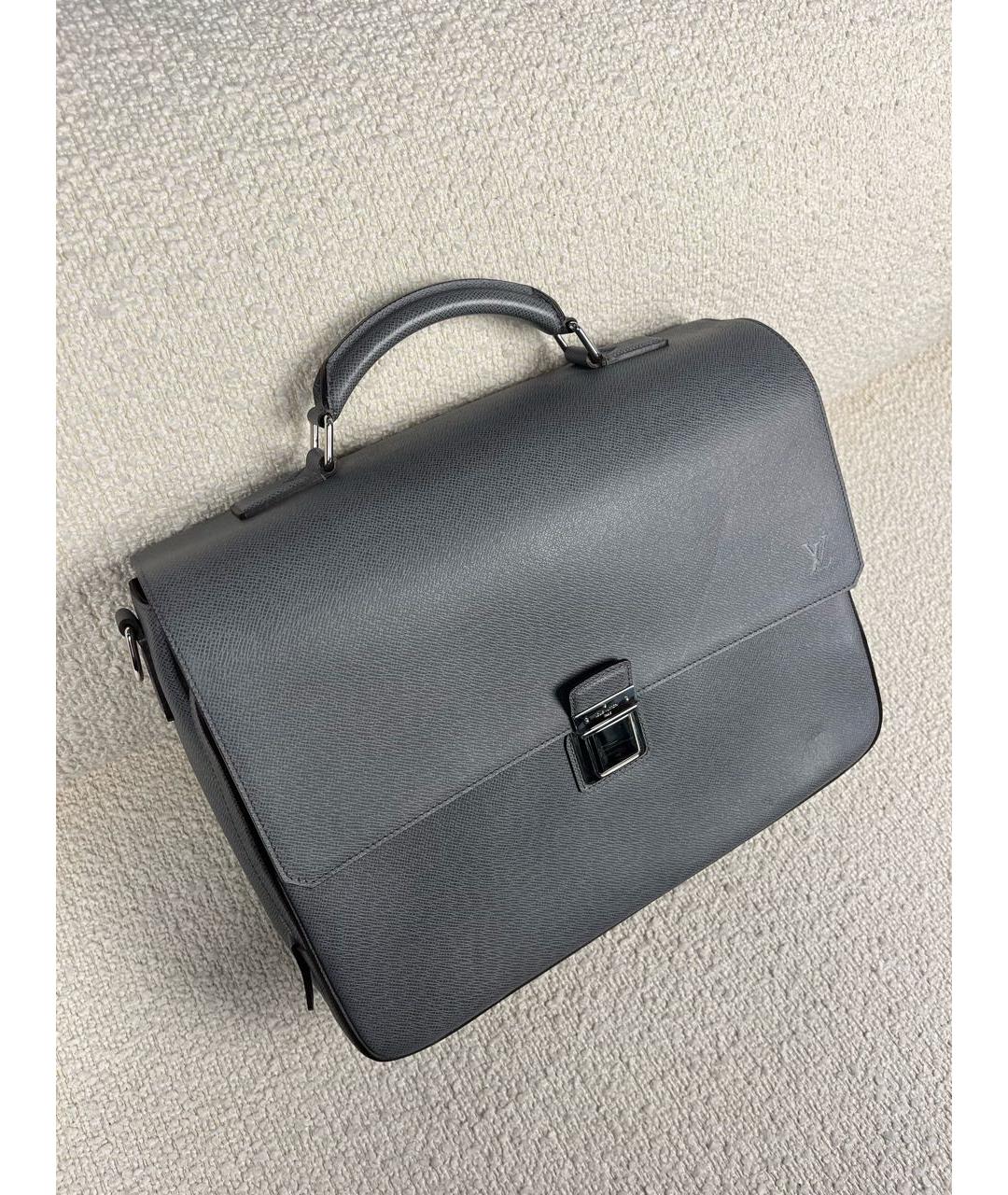 LOUIS VUITTON Антрацитовый кожаный портфель, фото 2