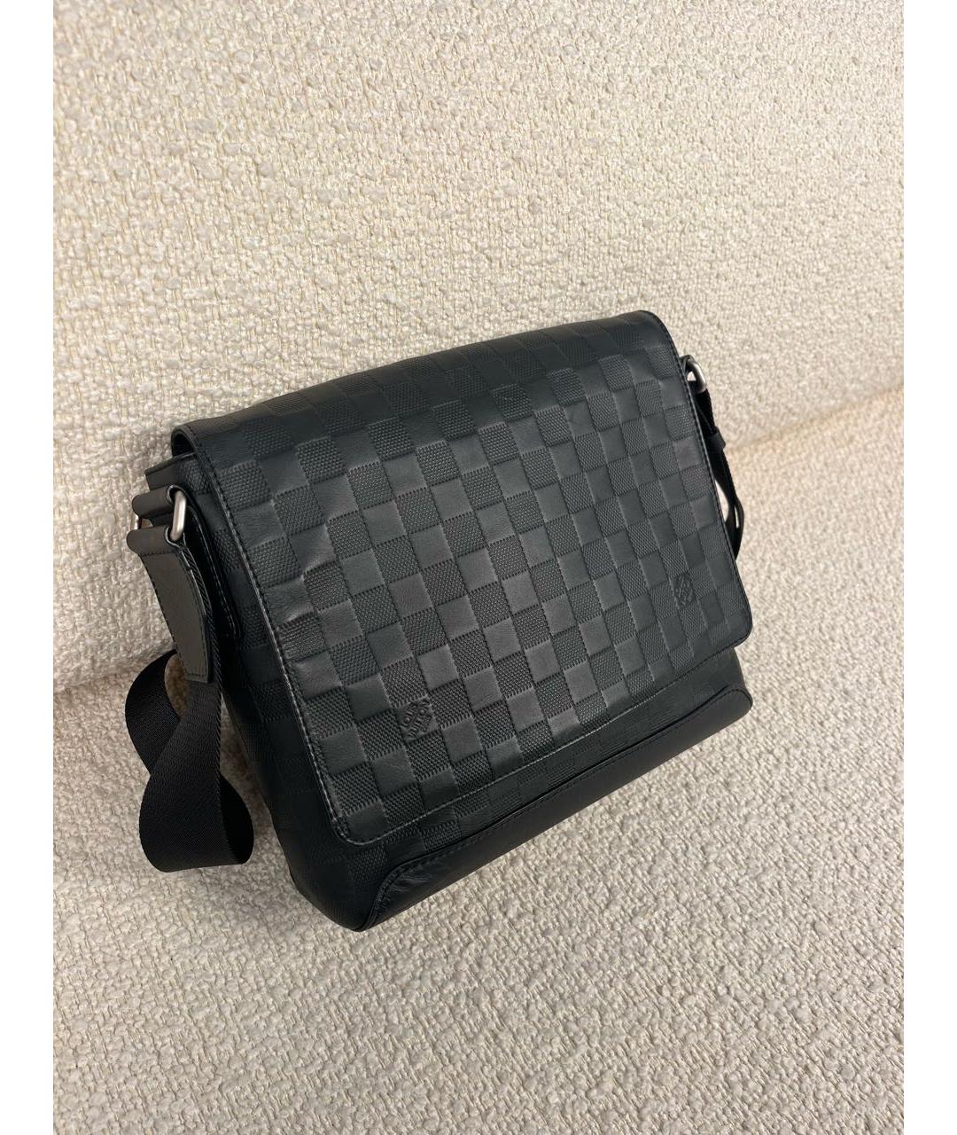 LOUIS VUITTON Черная кожаная сумка на плечо, фото 2