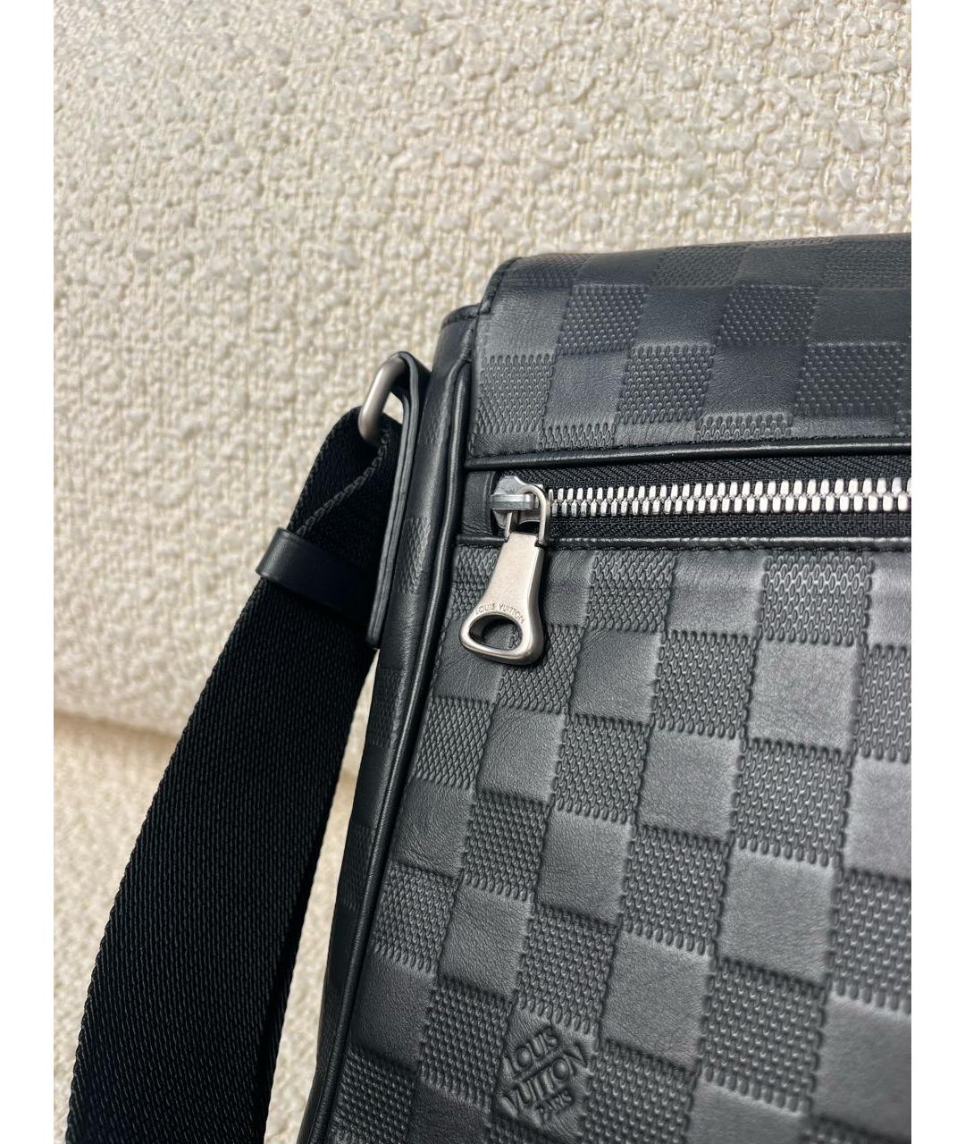 LOUIS VUITTON Черная кожаная сумка на плечо, фото 7