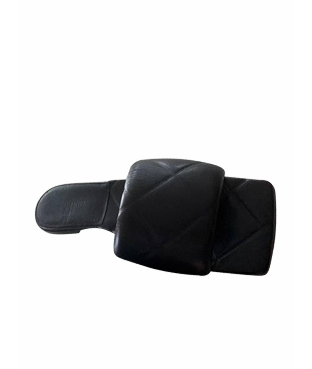 BOTTEGA VENETA Черные кожаные босоножки, фото 1