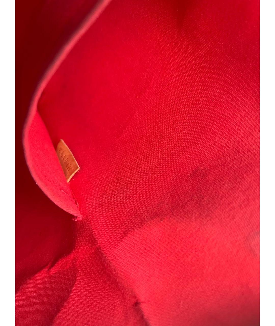 LOUIS VUITTON Красная сумка с короткими ручками из лакированной кожи, фото 6