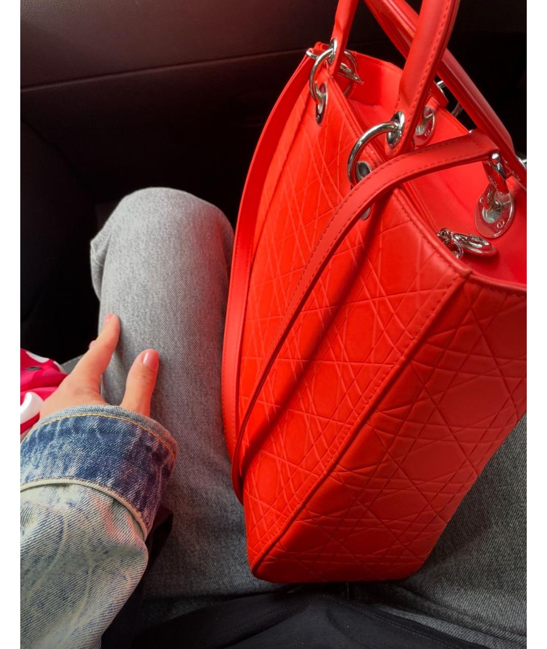 CHRISTIAN DIOR Красная кожаная сумка с короткими ручками, фото 3