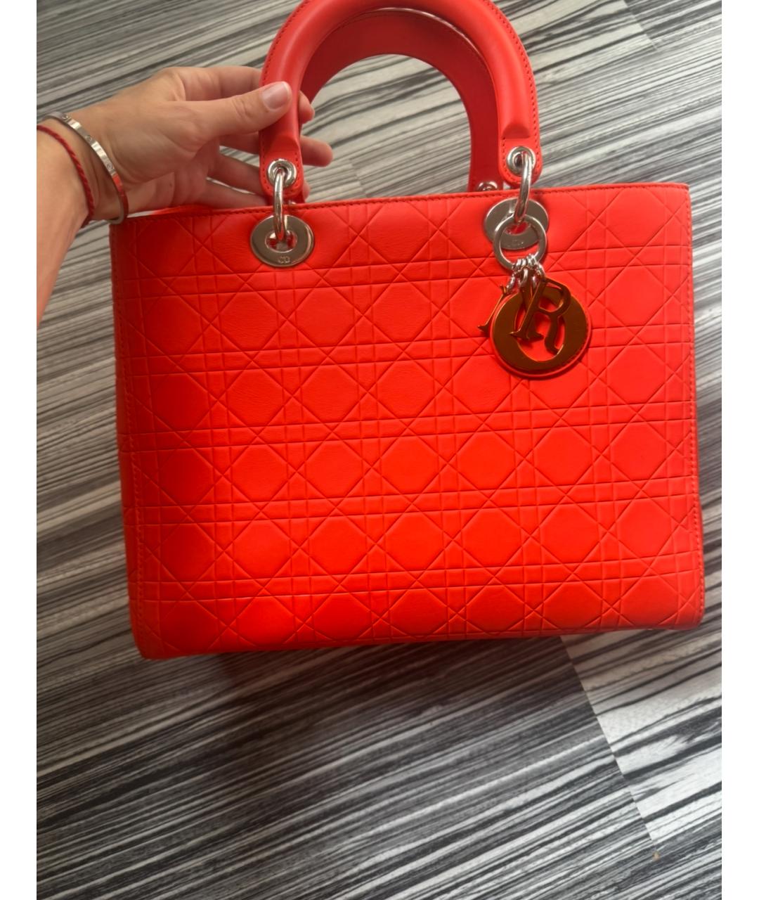 CHRISTIAN DIOR Красная кожаная сумка с короткими ручками, фото 10