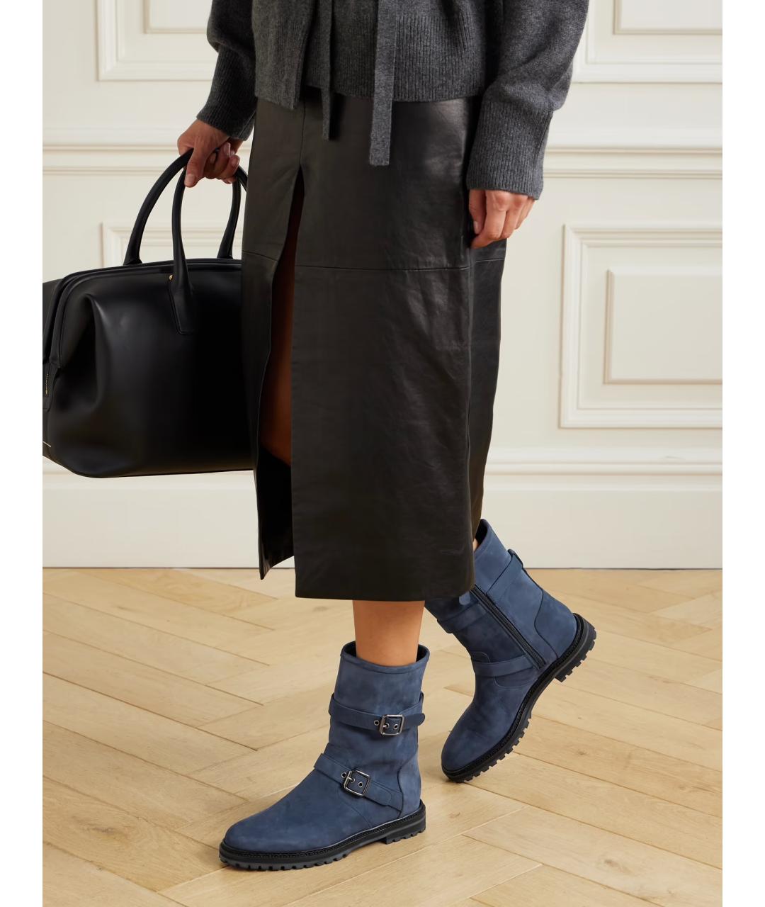 MANOLO BLAHNIK Темно-синие нубуковые полусапоги, фото 2