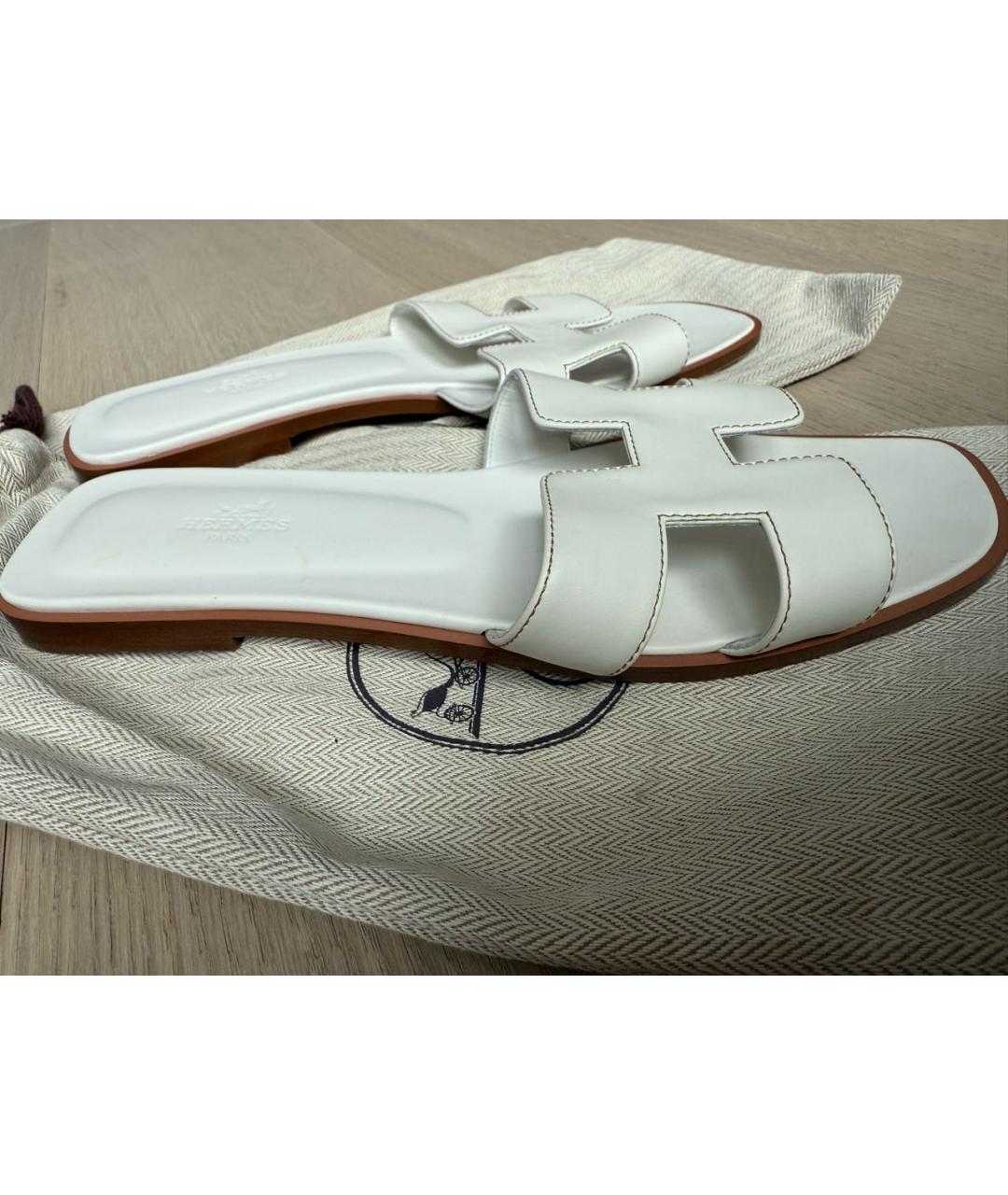 HERMES Белые кожаные шлепанцы, фото 6