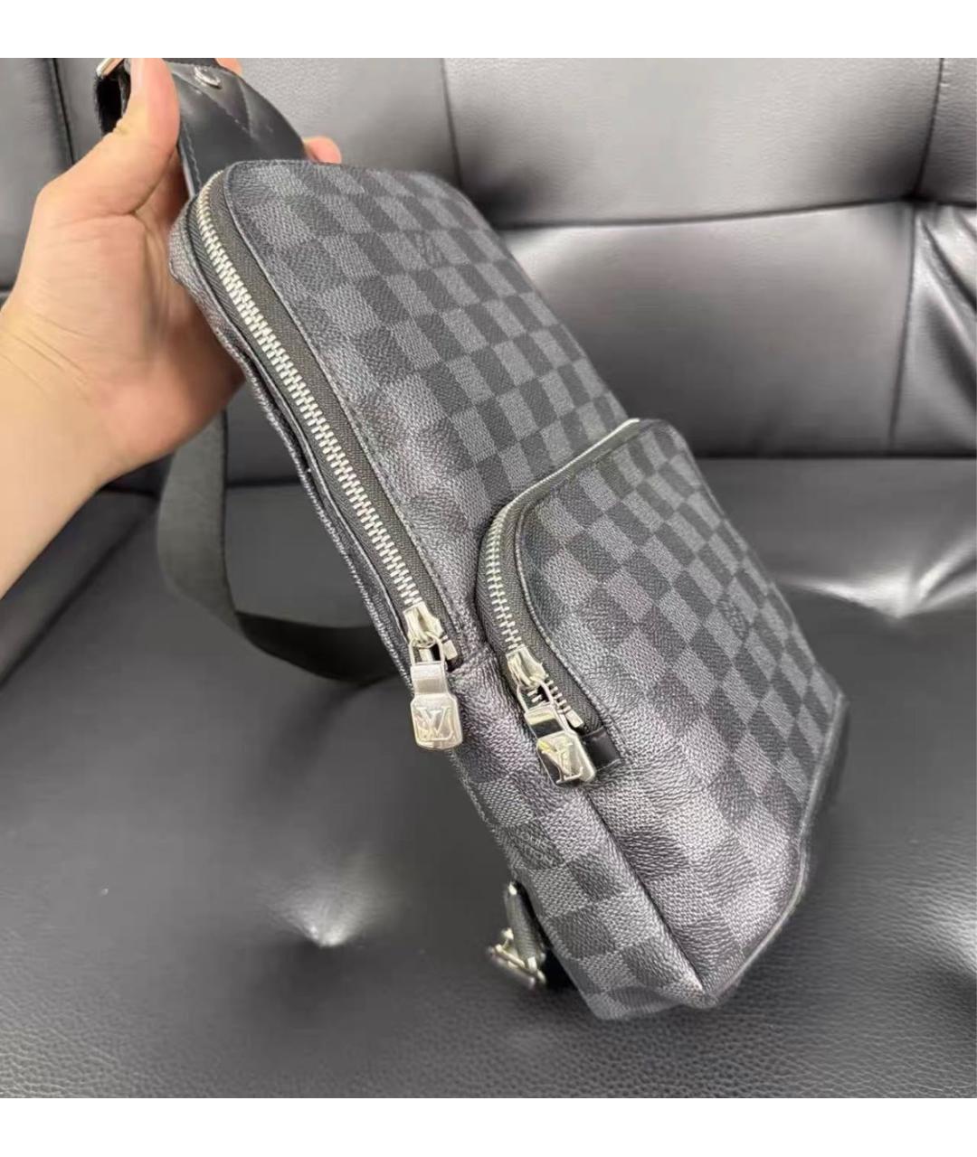 LOUIS VUITTON Черная сумка на плечо, фото 2