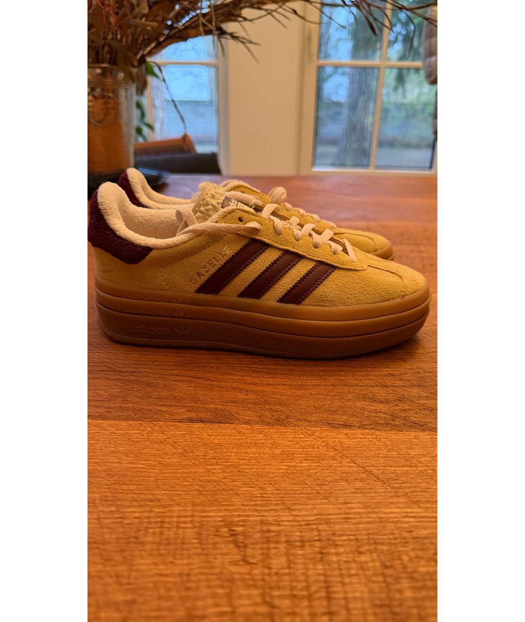 ADIDAS Горчичные замшевые кеды, фото 4