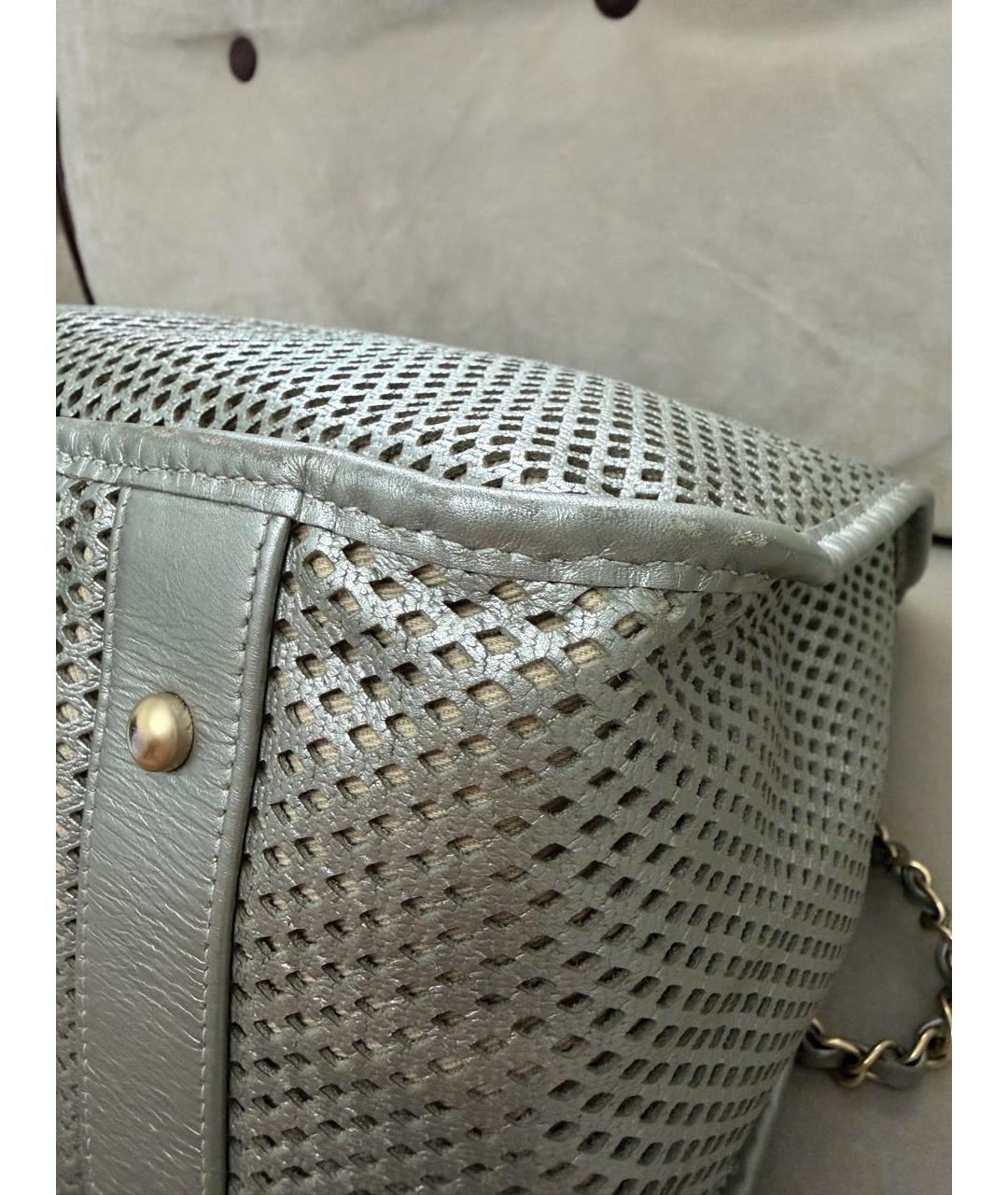 CHANEL Серебряная кожаная сумка тоут, фото 6