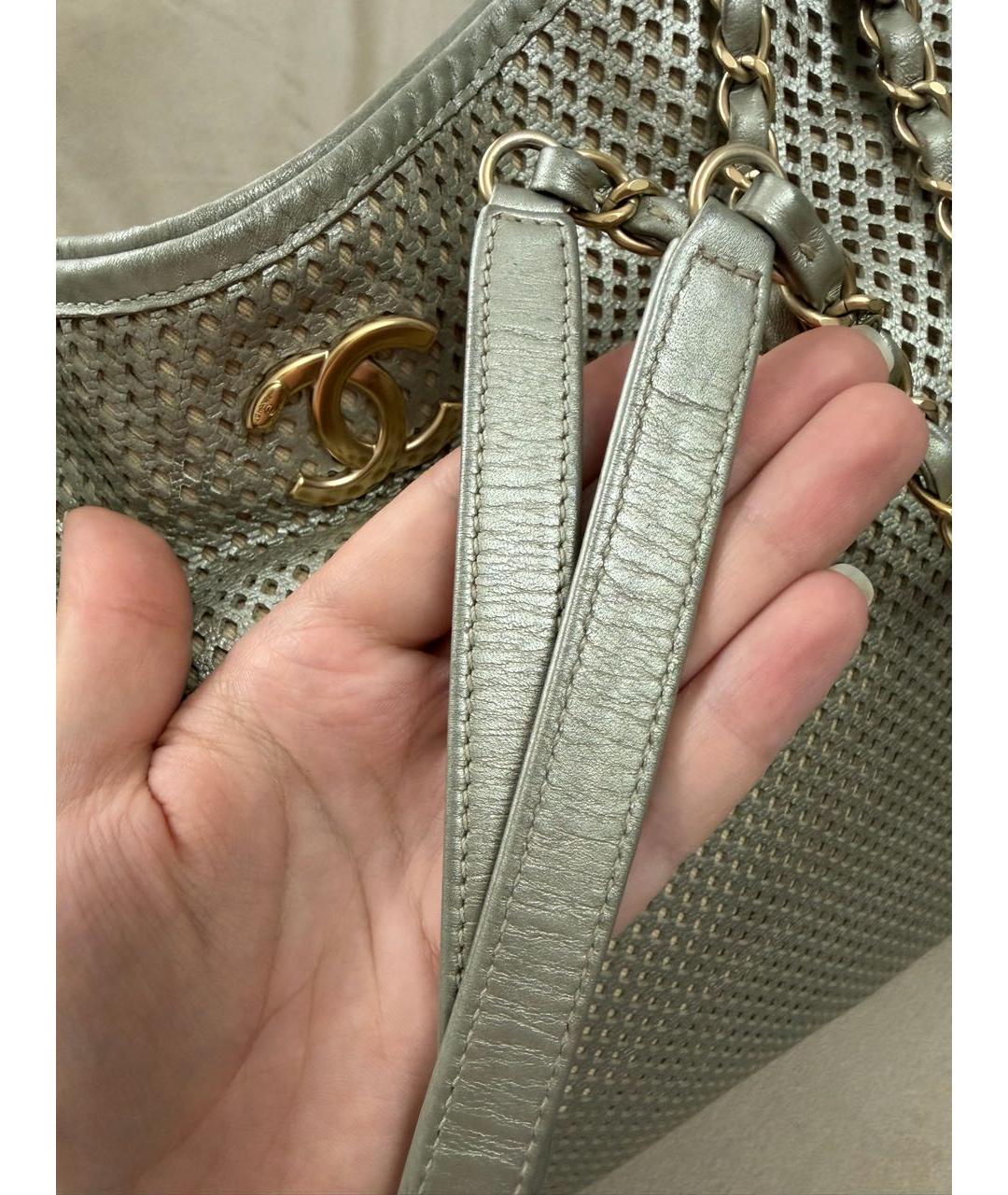 CHANEL Серебряная кожаная сумка тоут, фото 7