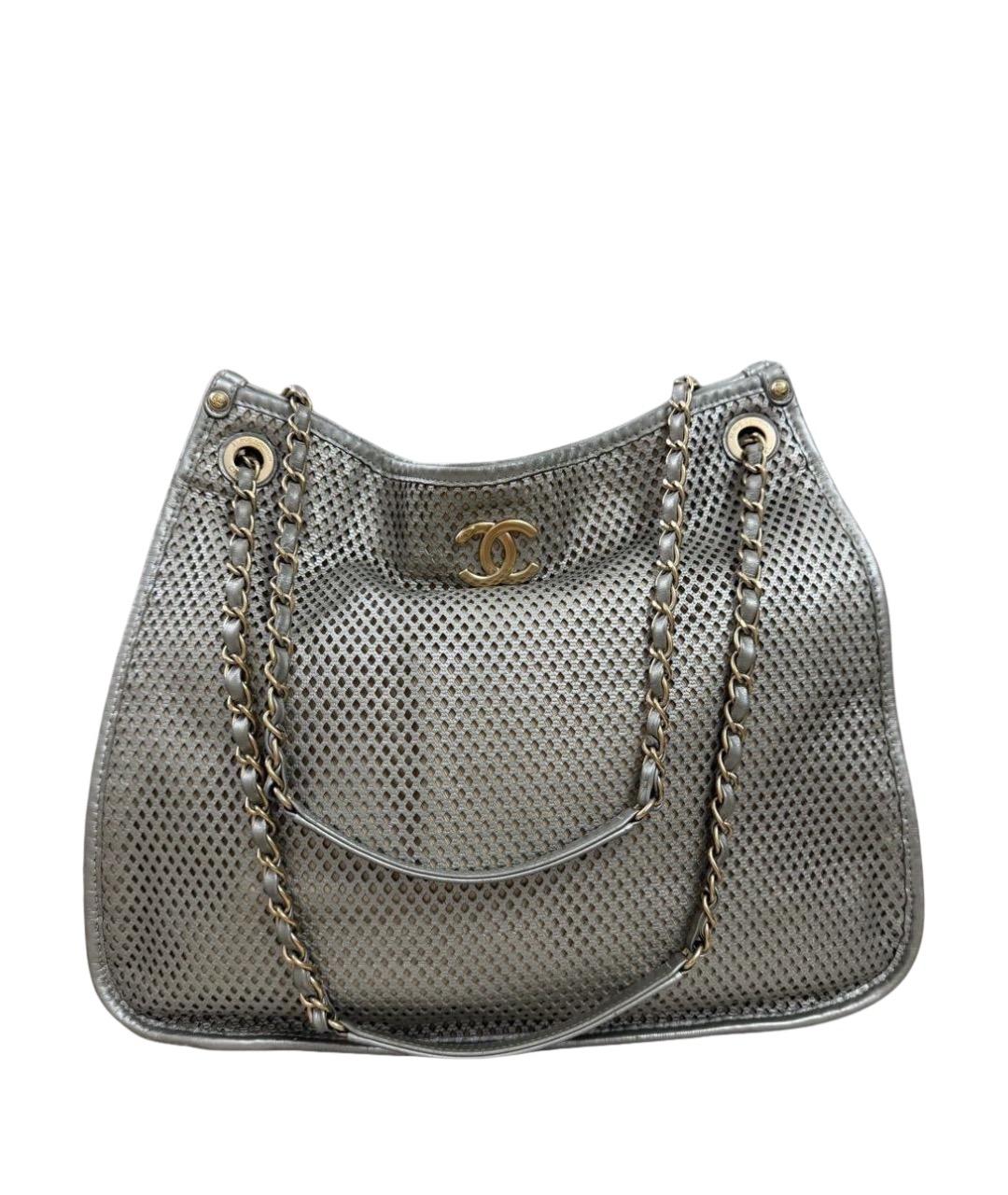 CHANEL Серебряная кожаная сумка тоут, фото 1